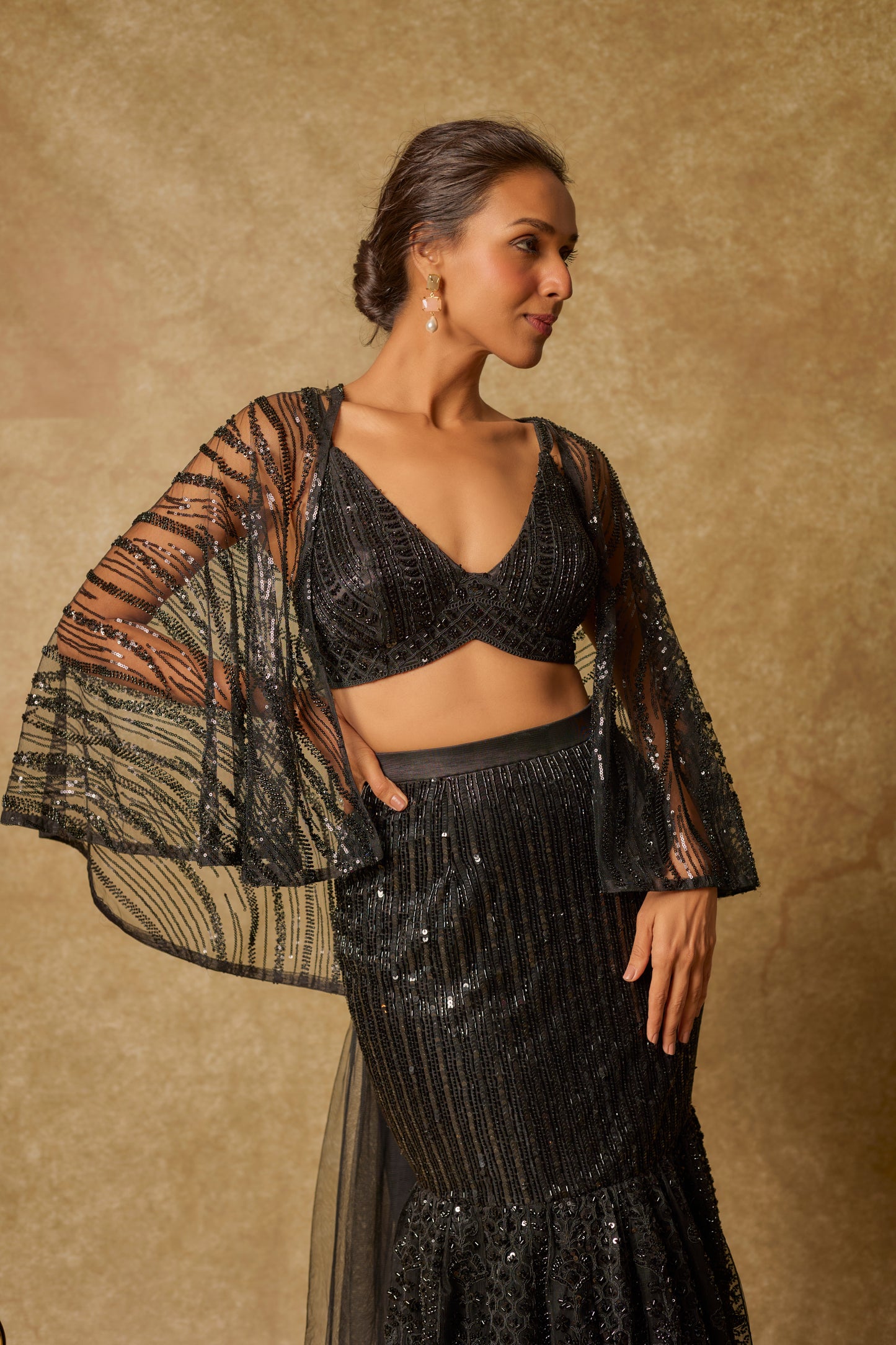 BLACK SKIRT SET