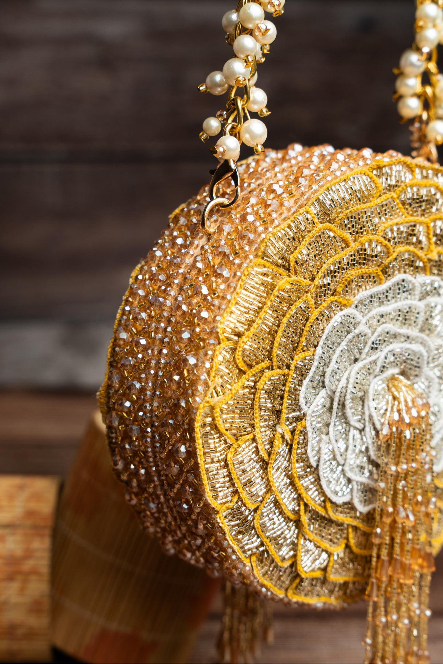 MAJESTIC SPHERE LUXE GOLD