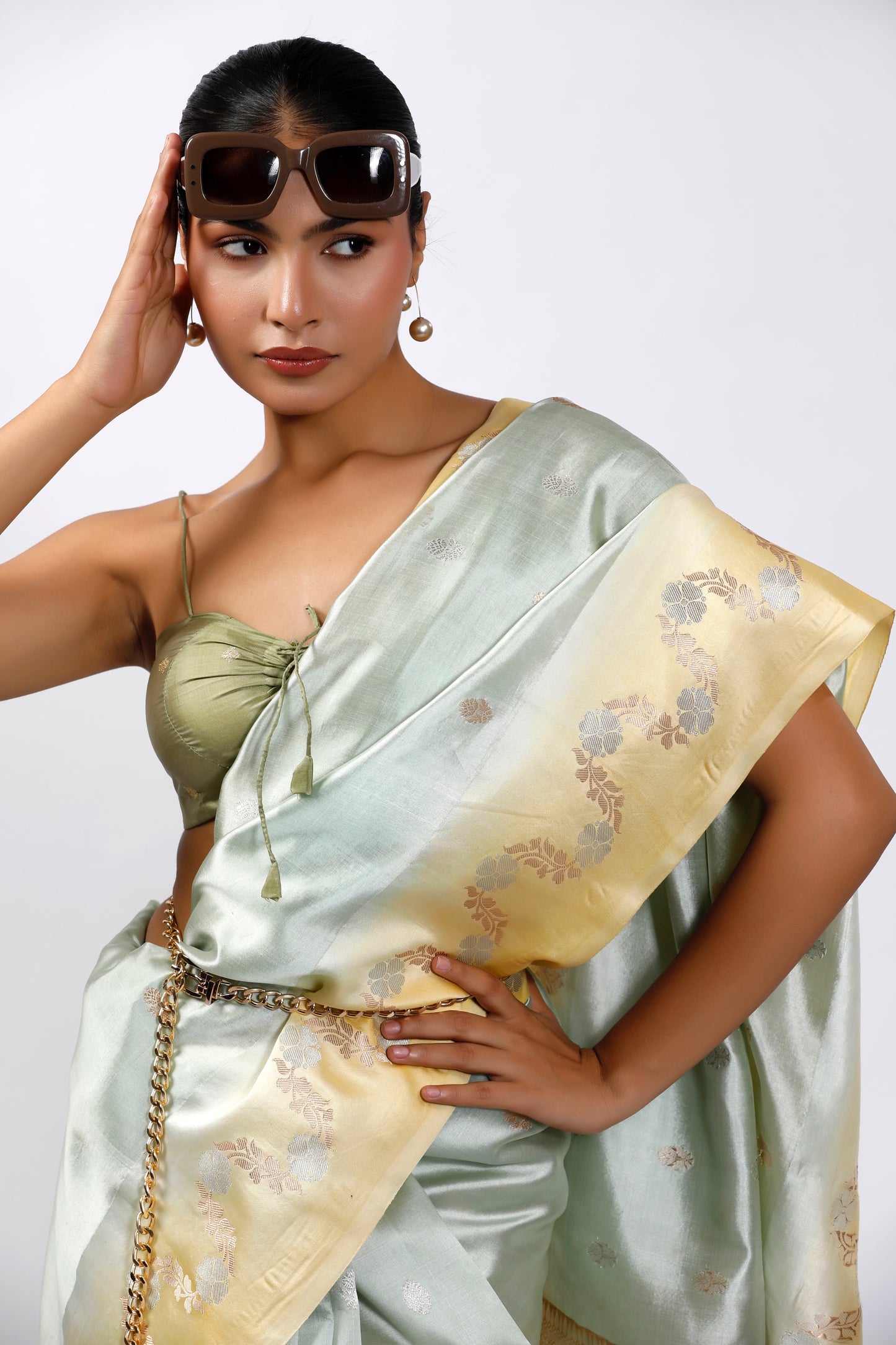 HANDWOVEN PISTA GREEN AND LIME YELLOW SILK SAREE