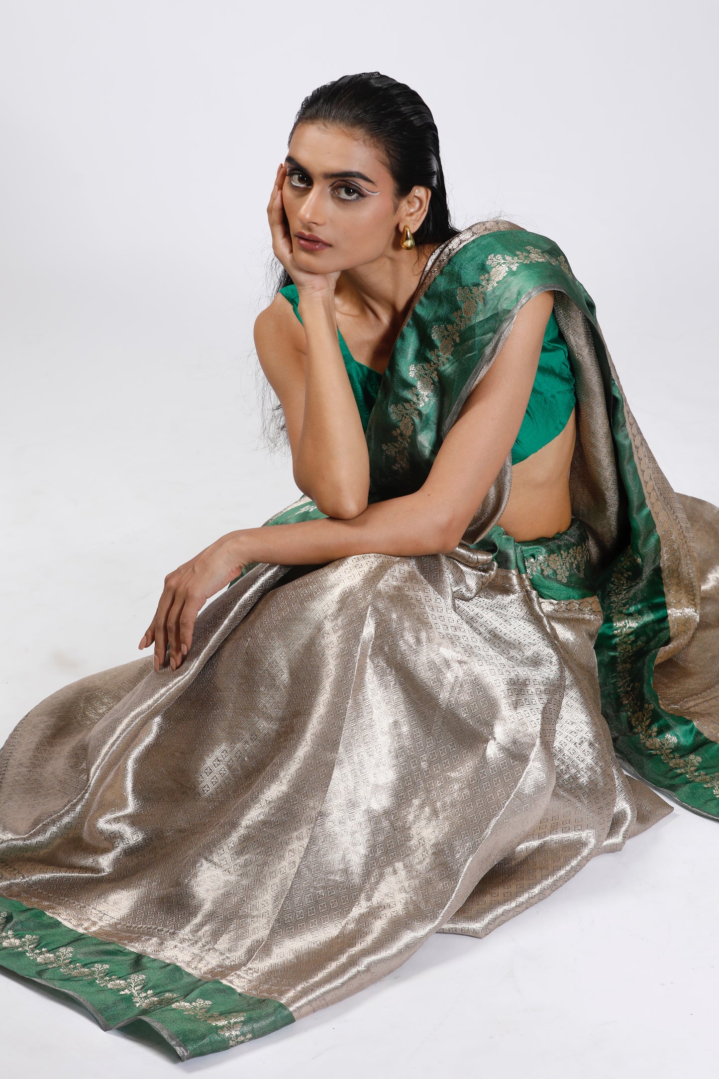 HANDWOVEN TISSUE BROCADE WITH SATIN BORDERS