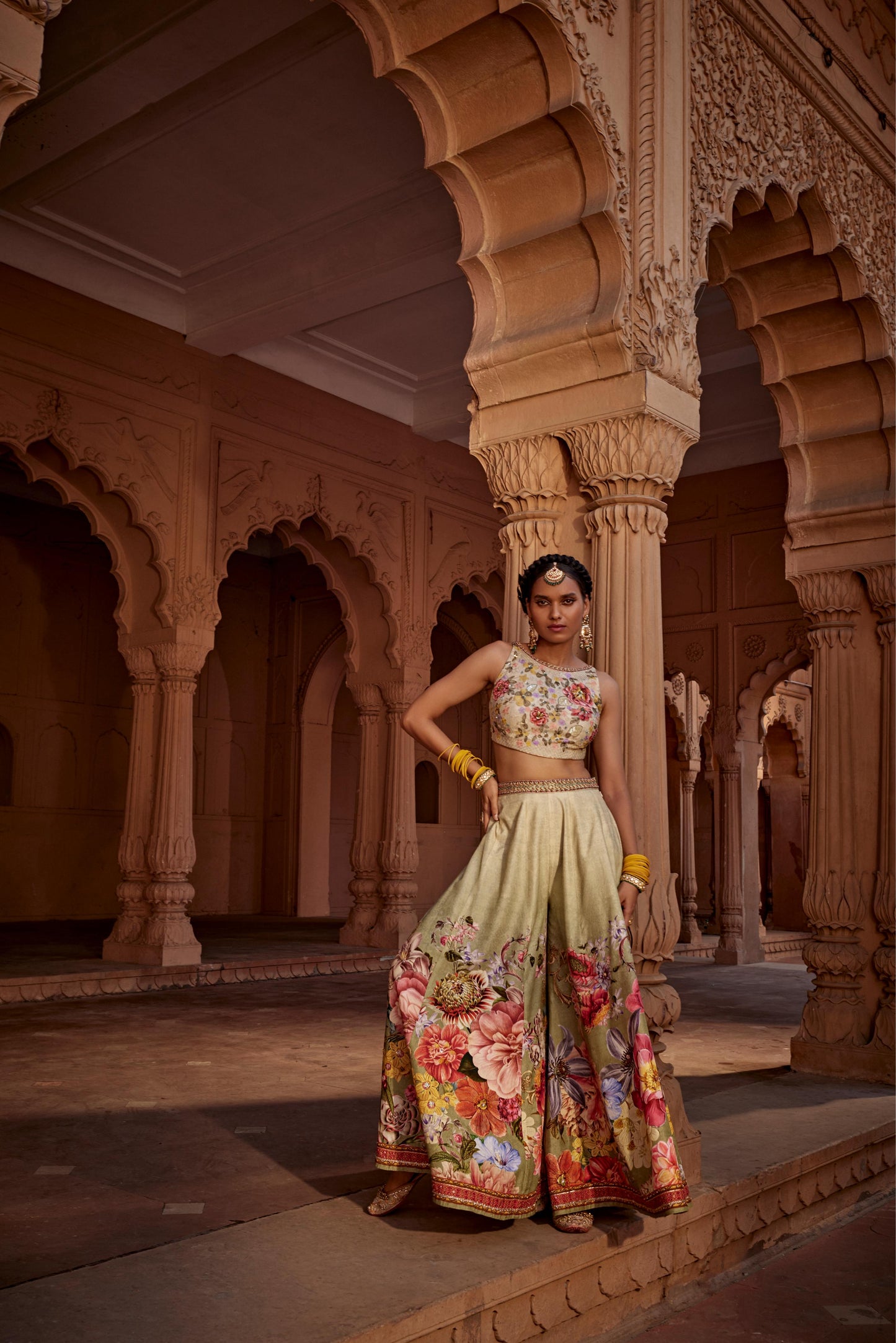 MANYA SHARARA SET