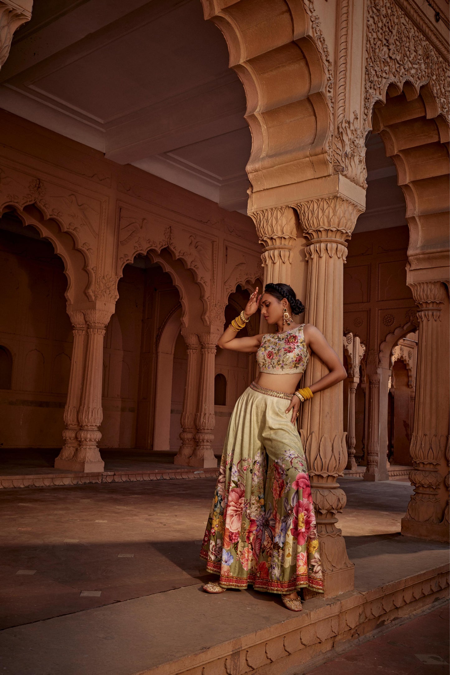 MANYA SHARARA SET