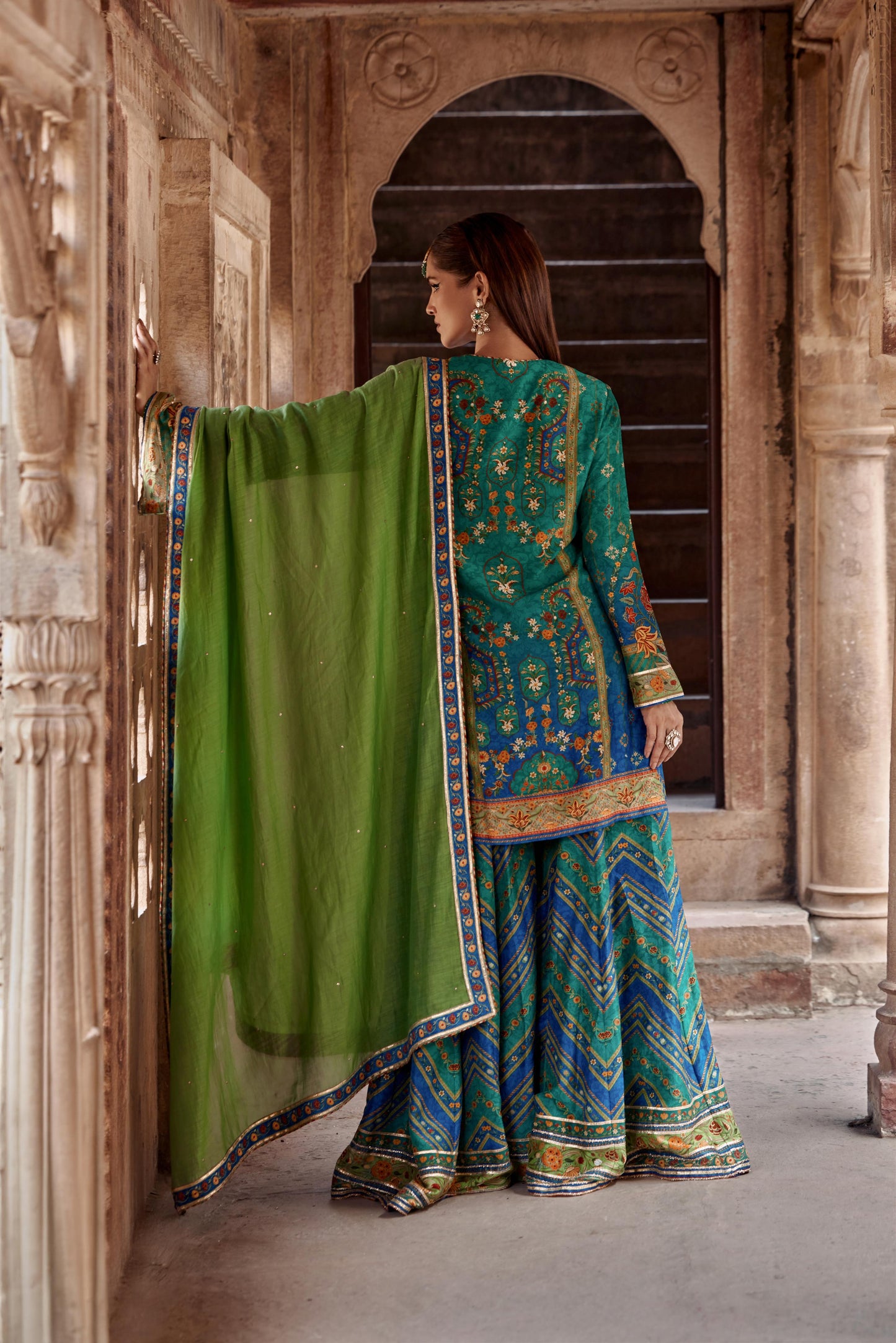 AMAIRA SHARARA SET