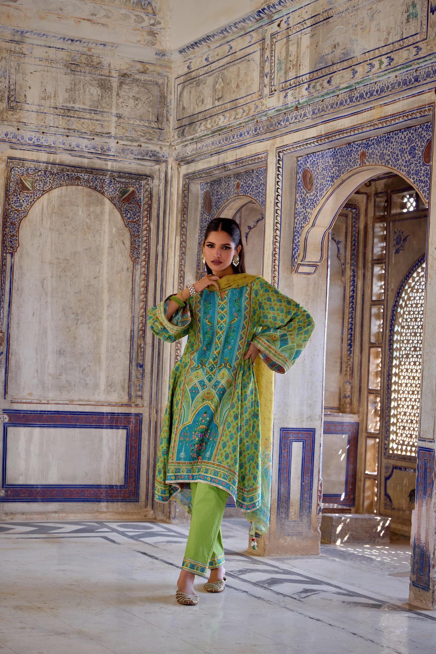 KAISHA SUIT SET