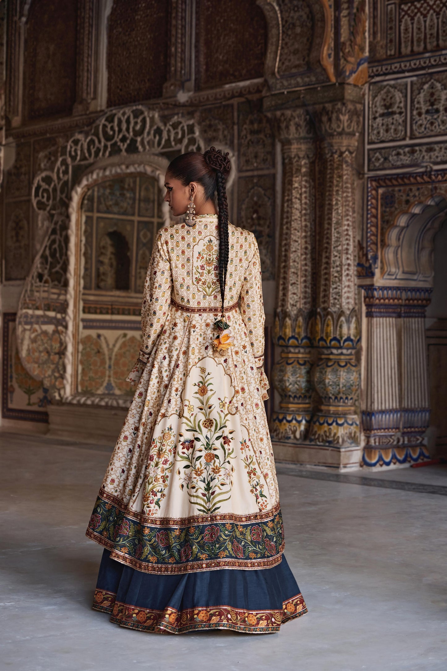 MEHNAZ LEHENGA SET