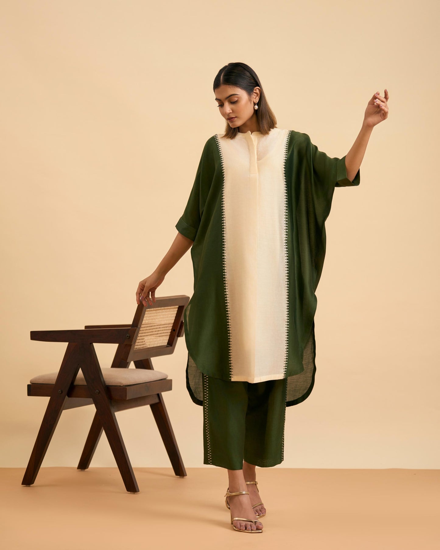 OLIVE MYSTIQUE SUIT SET