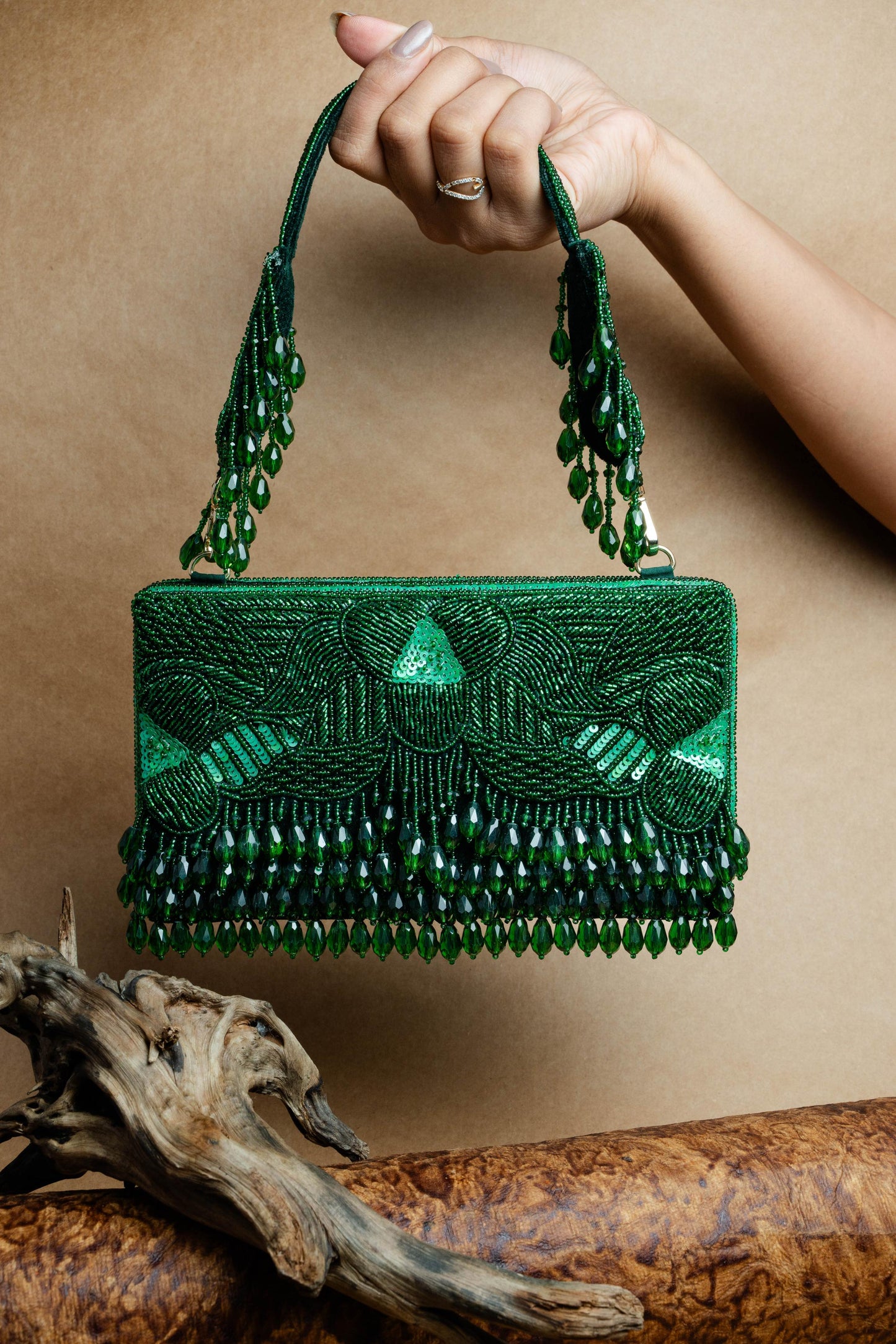 ORNATE RADIANCE KASSE