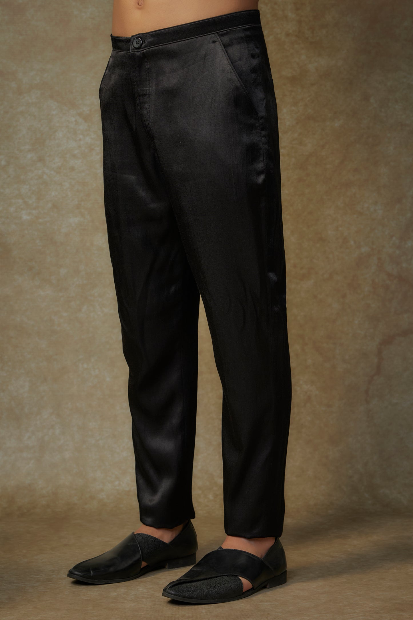 BLACK SHERWANI SET