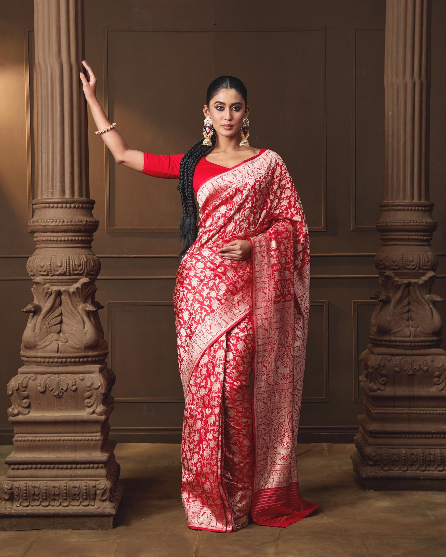 RED SAREE