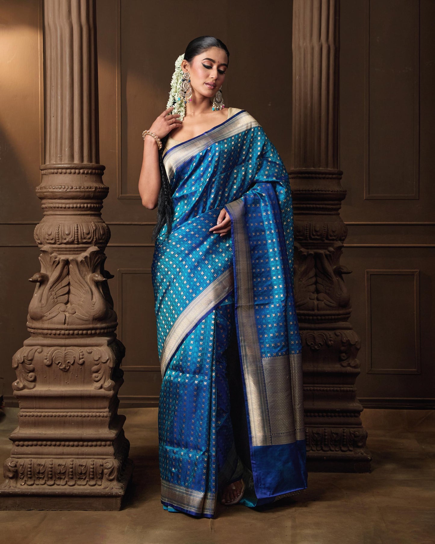 BLUE SAREE