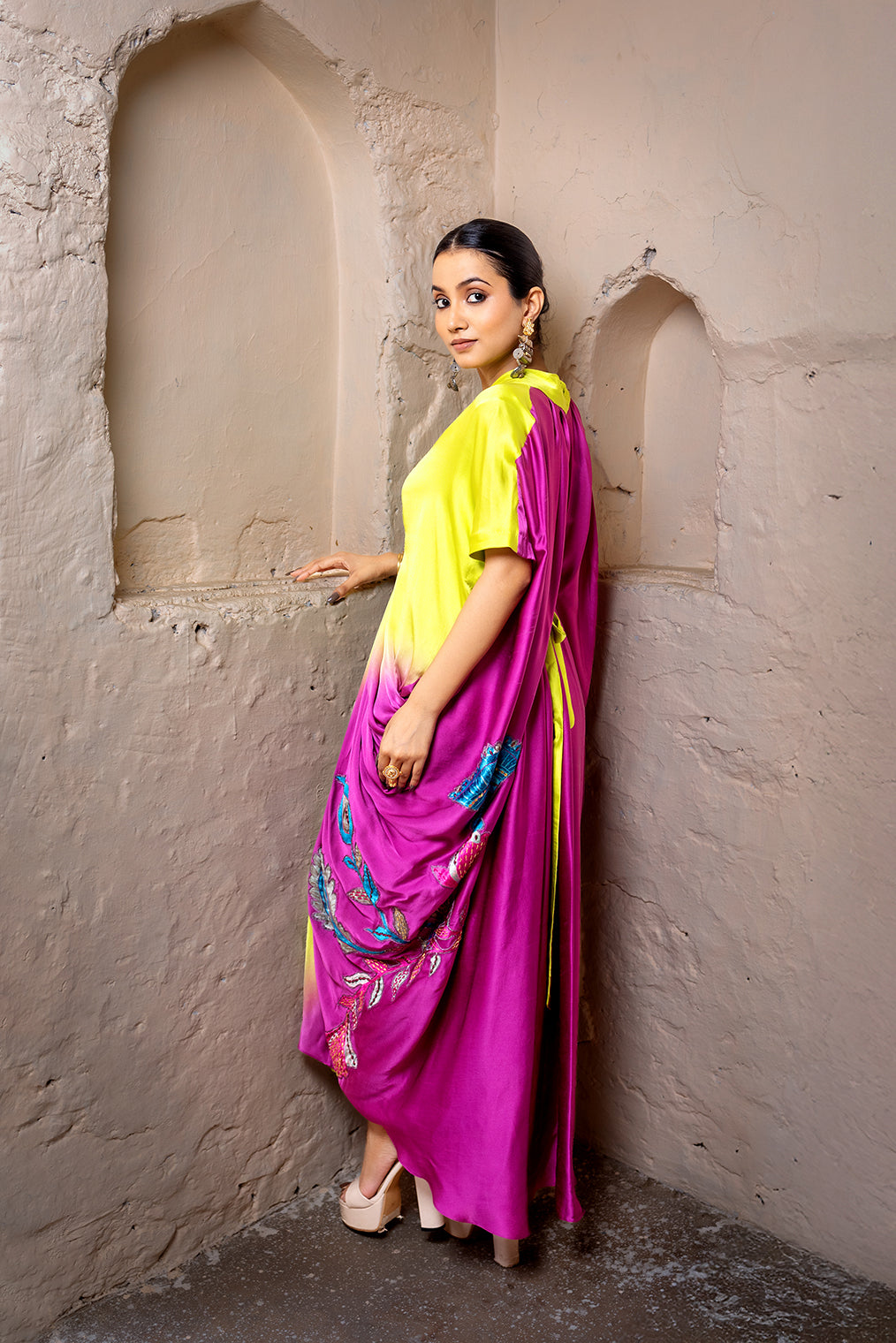 MUKUTINI SET