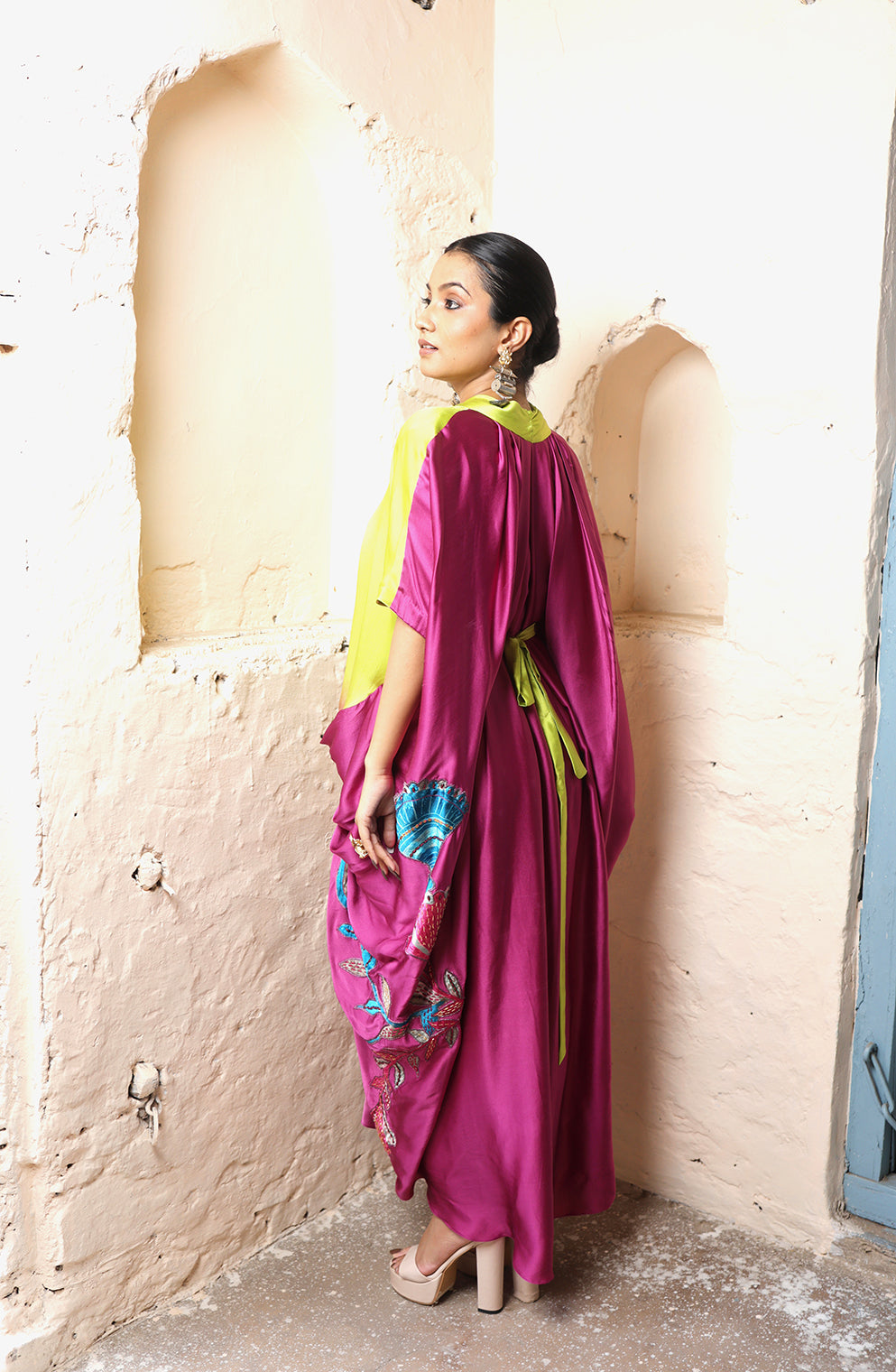 MUKUTINI KAFTAN