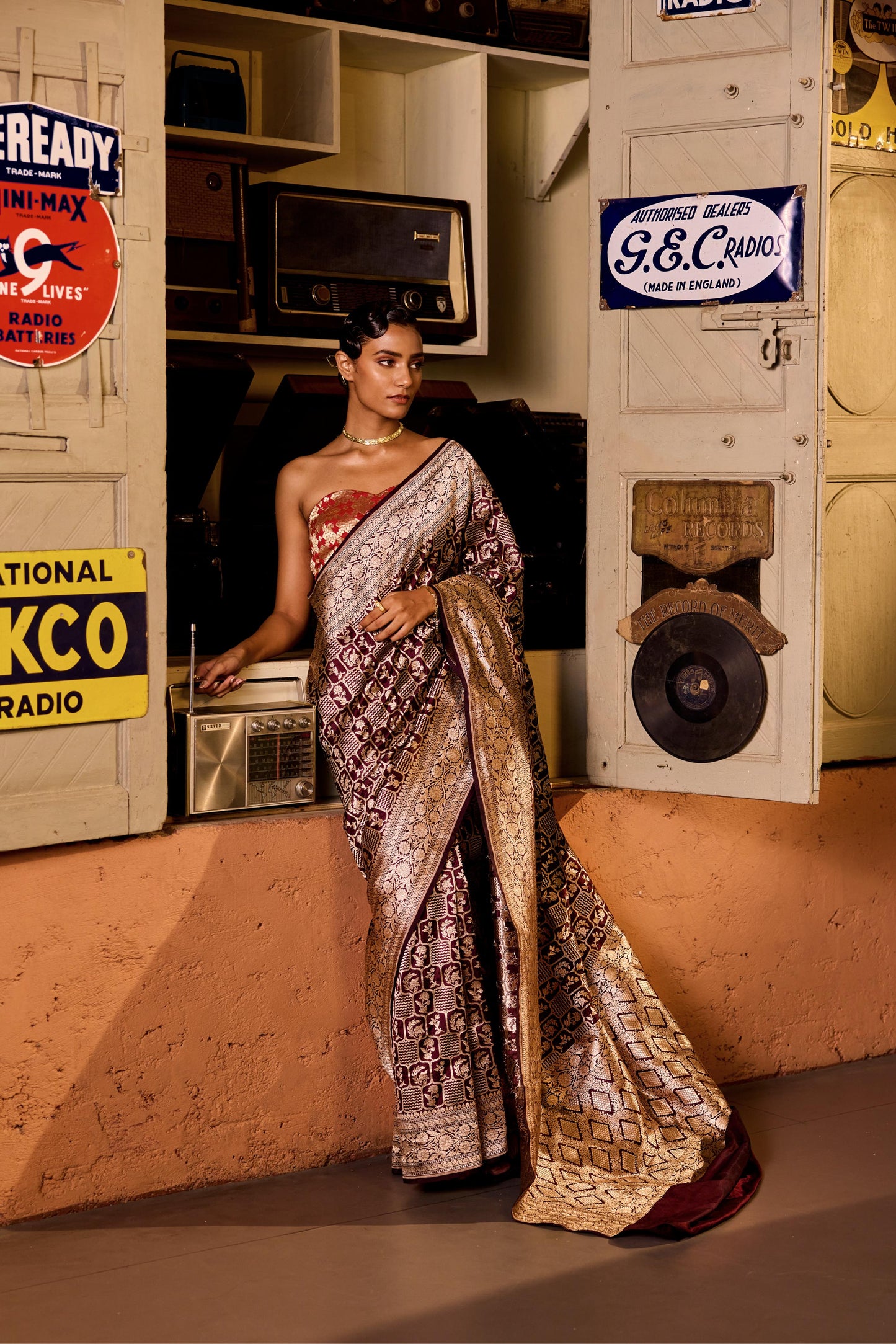 BROWN SILK SAREE
