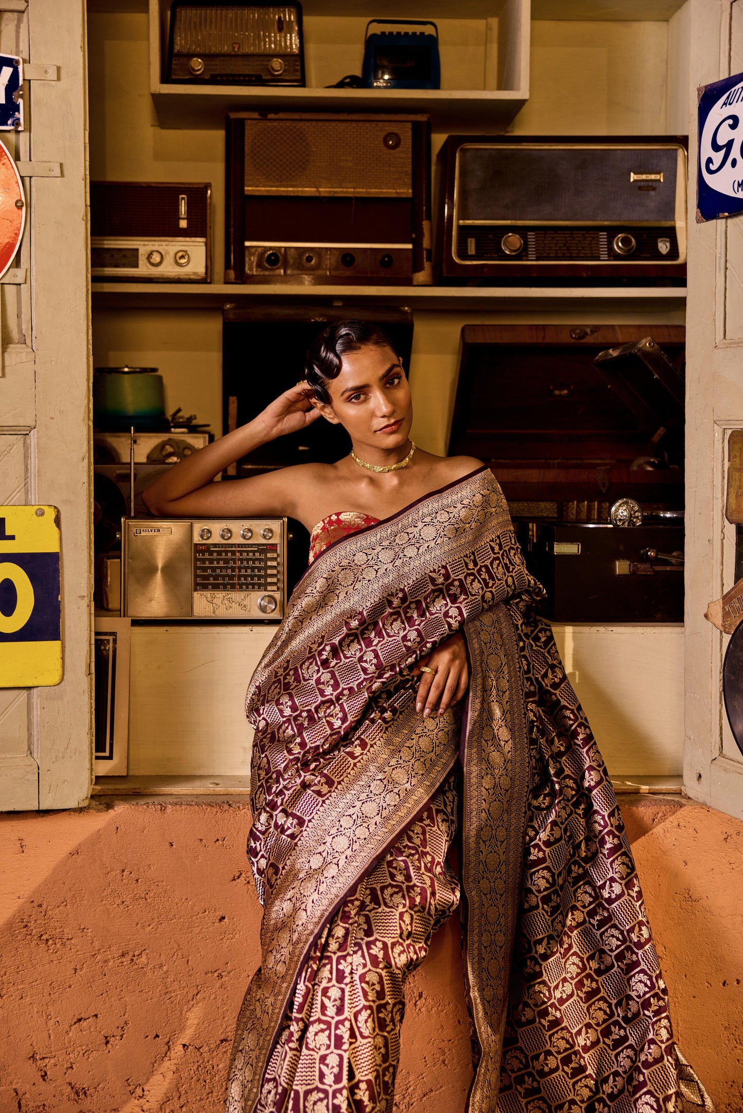 BROWN SILK SAREE