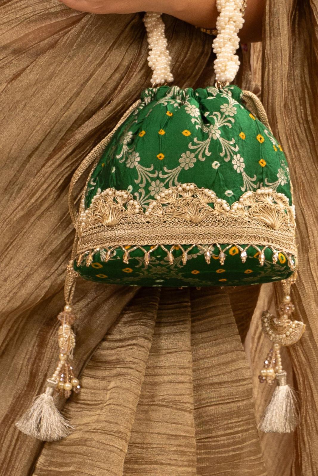 RUMANI BANDHANI BUCKET BAG