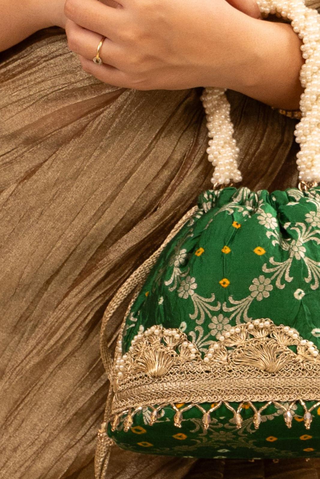RUMANI BANDHANI BUCKET BAG