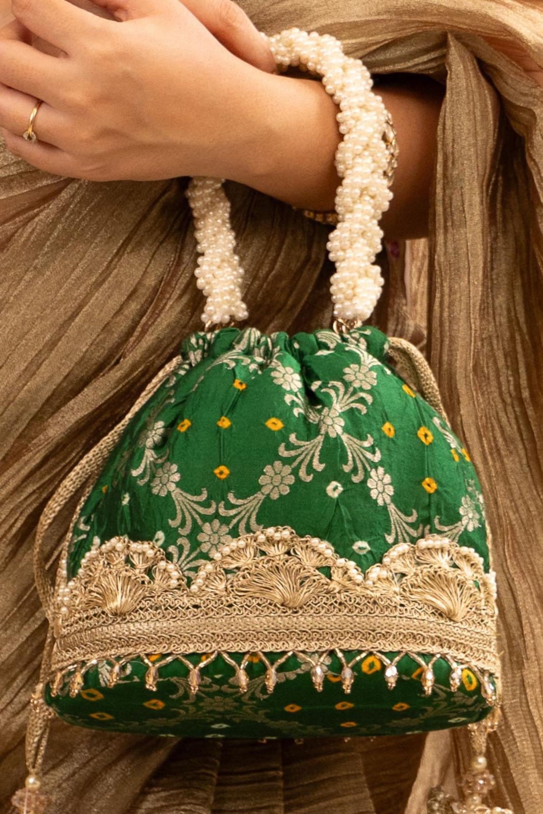 RUMANI BANDHANI BUCKET BAG