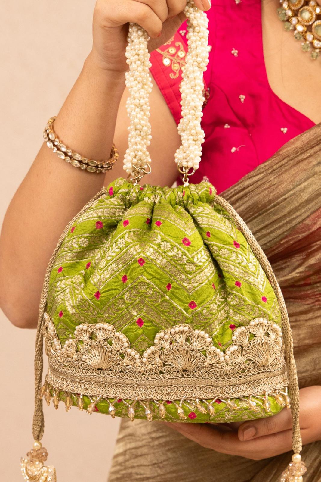 RUMANI BANDHANI BUCKET BAG