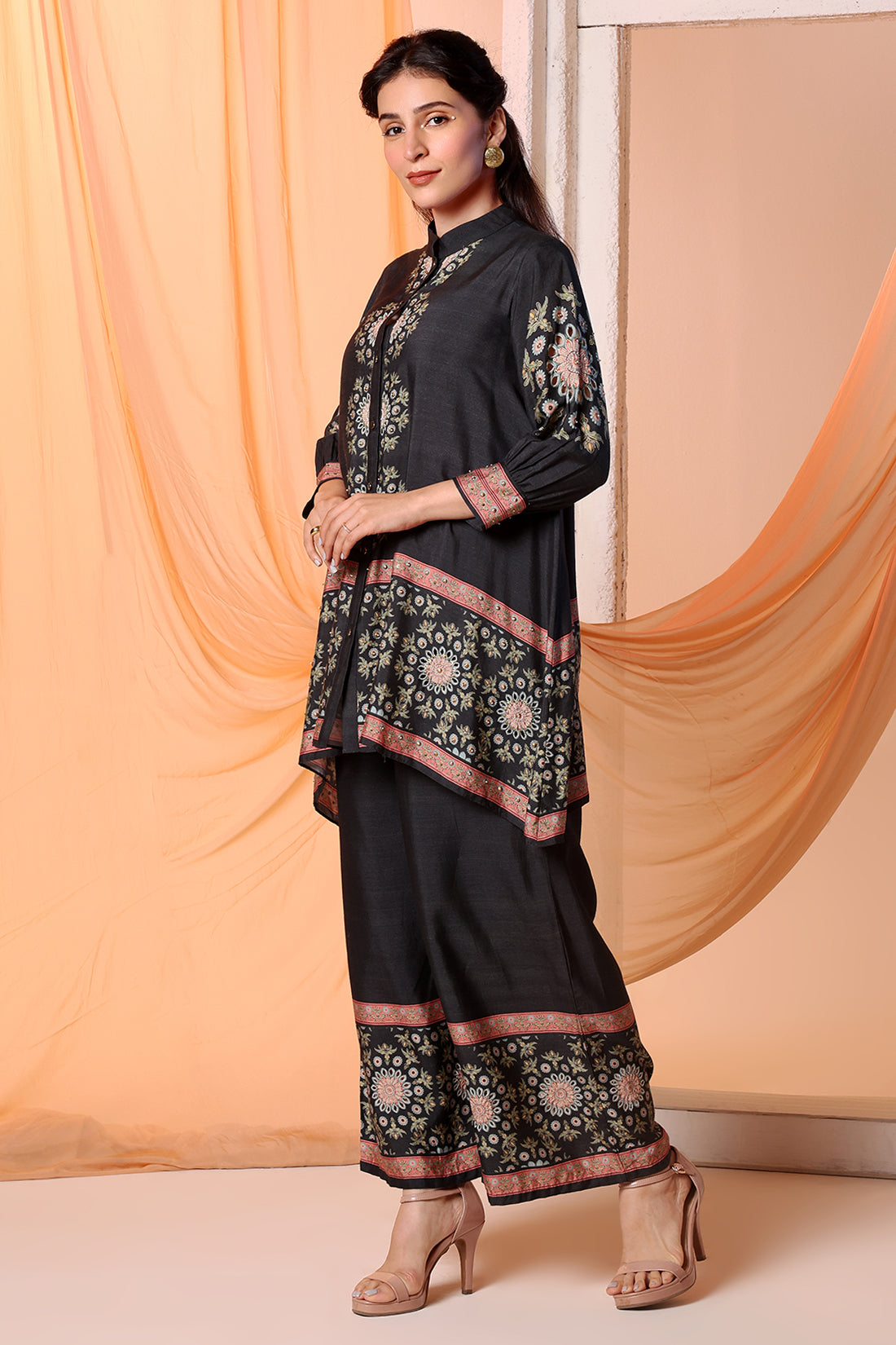 ERAYA EMBELLISHED CO-ORD SET WITH GATHERED SLEEVES