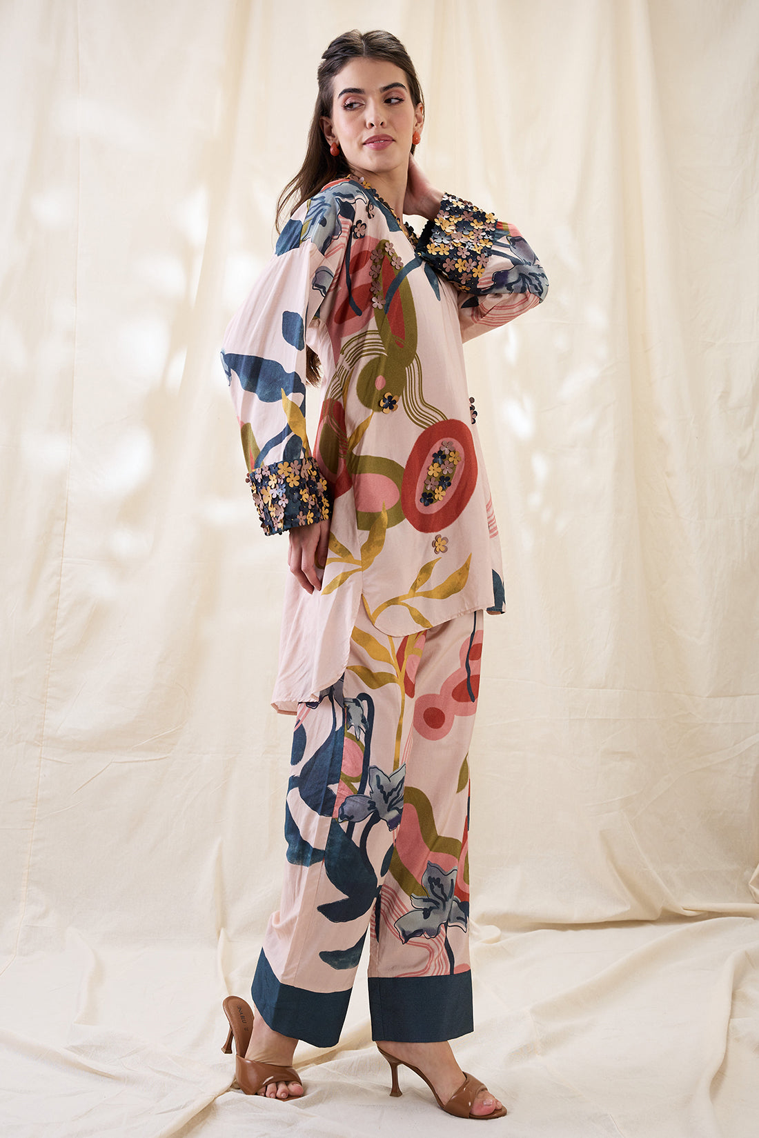 FLORA EMBELLISHED KURTA SET