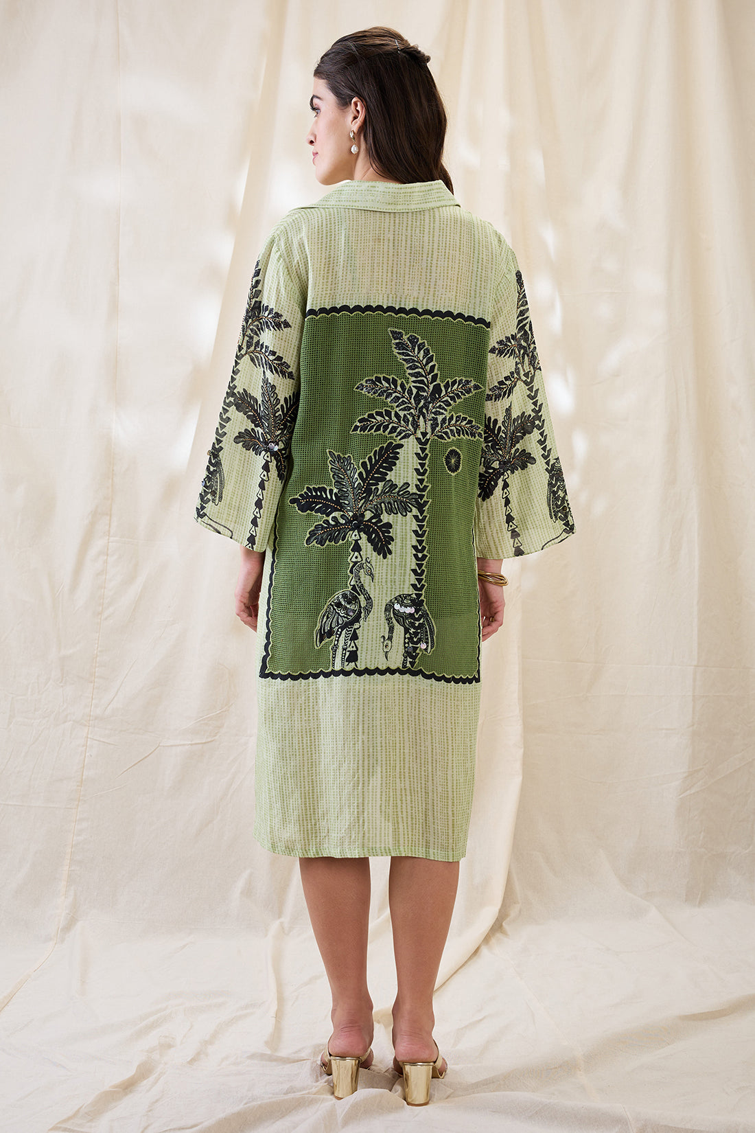 NOORANI EMBELLISHED BOXY DRESS