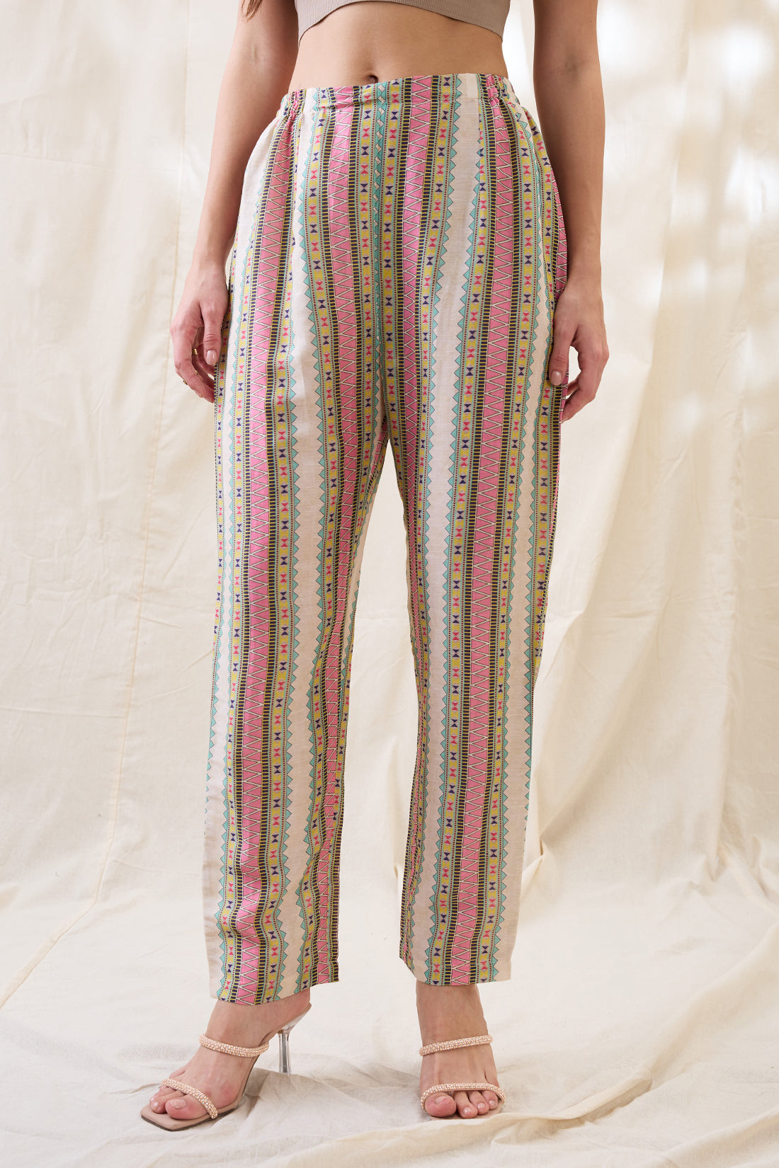 NOOMA PRINTED HANDKERCHIEF TOP WITH PANTS