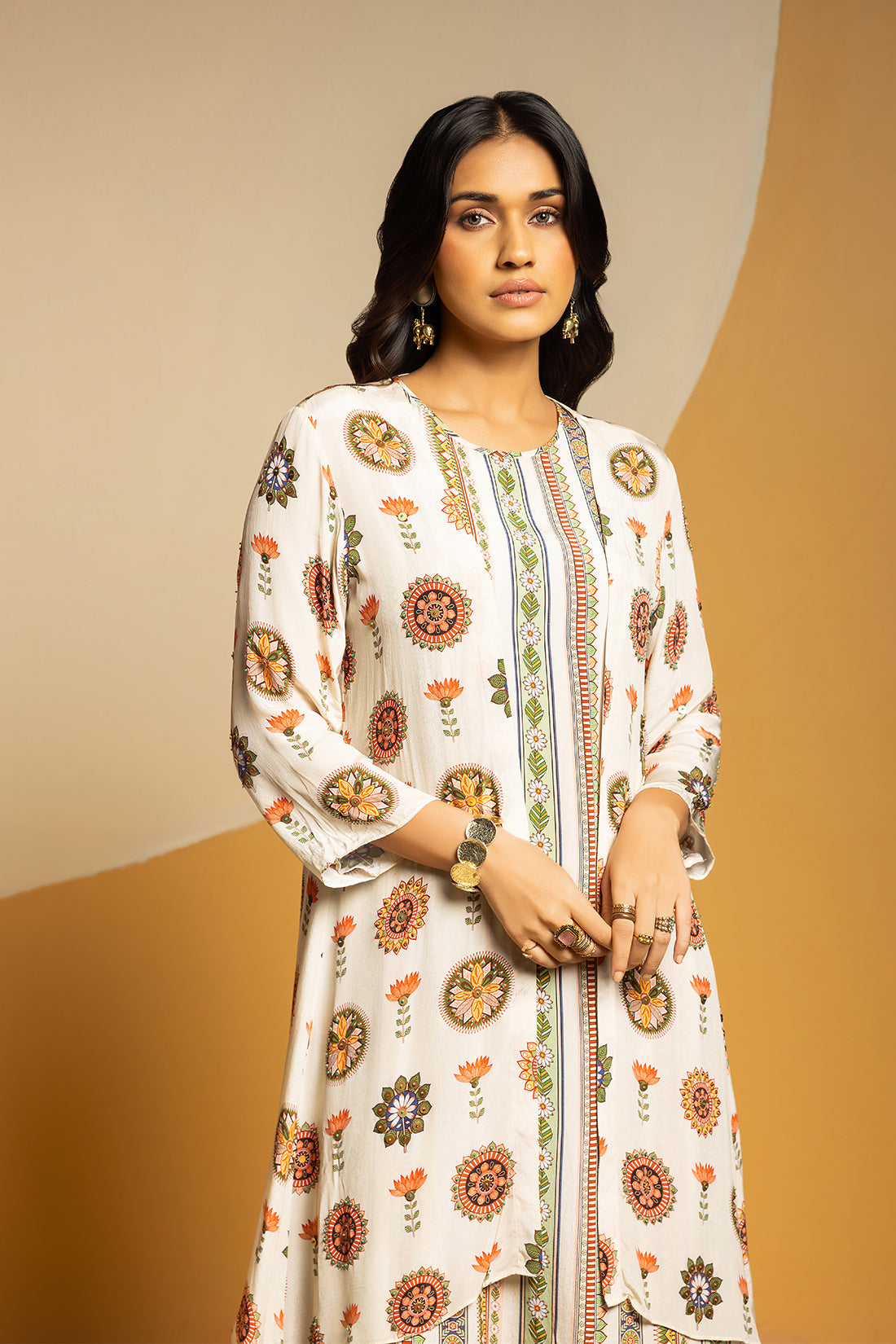TAARANI PRINTED KURTA SET WITH JACKET