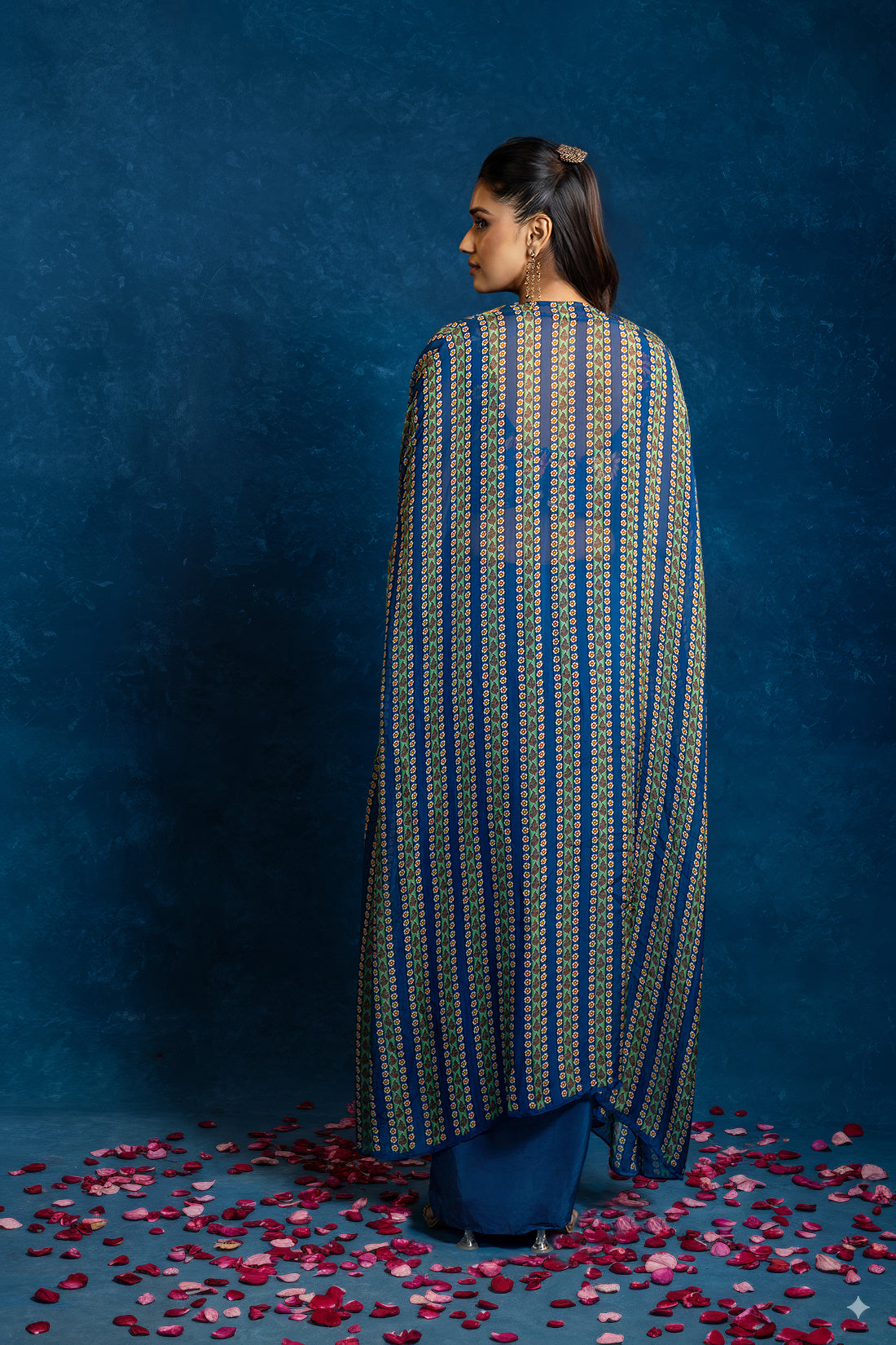 AARANI EMBELLISHED DRAPE SKIRT SET WITH LONG CAPE