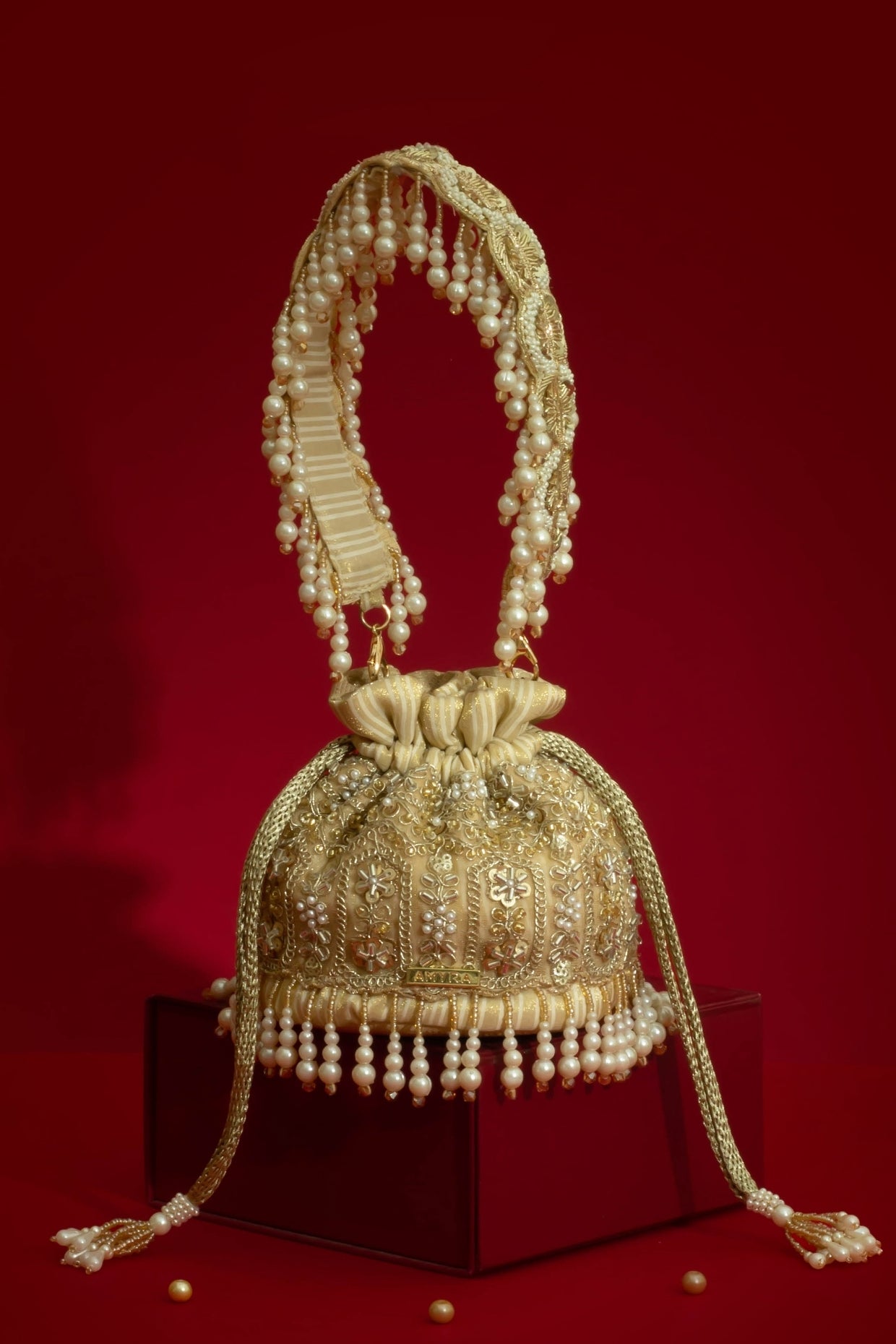 SAJNI PEARL EMBROIDERED MINI POTLI - GOLD