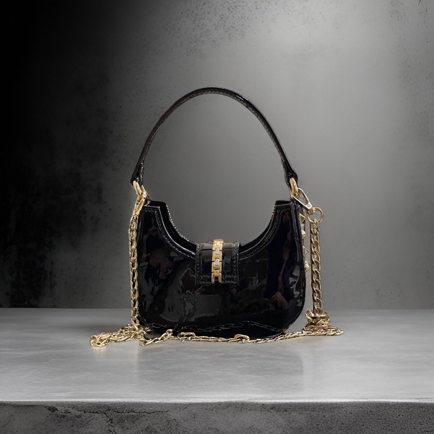 BLACK SEMI CIRCLE BAG