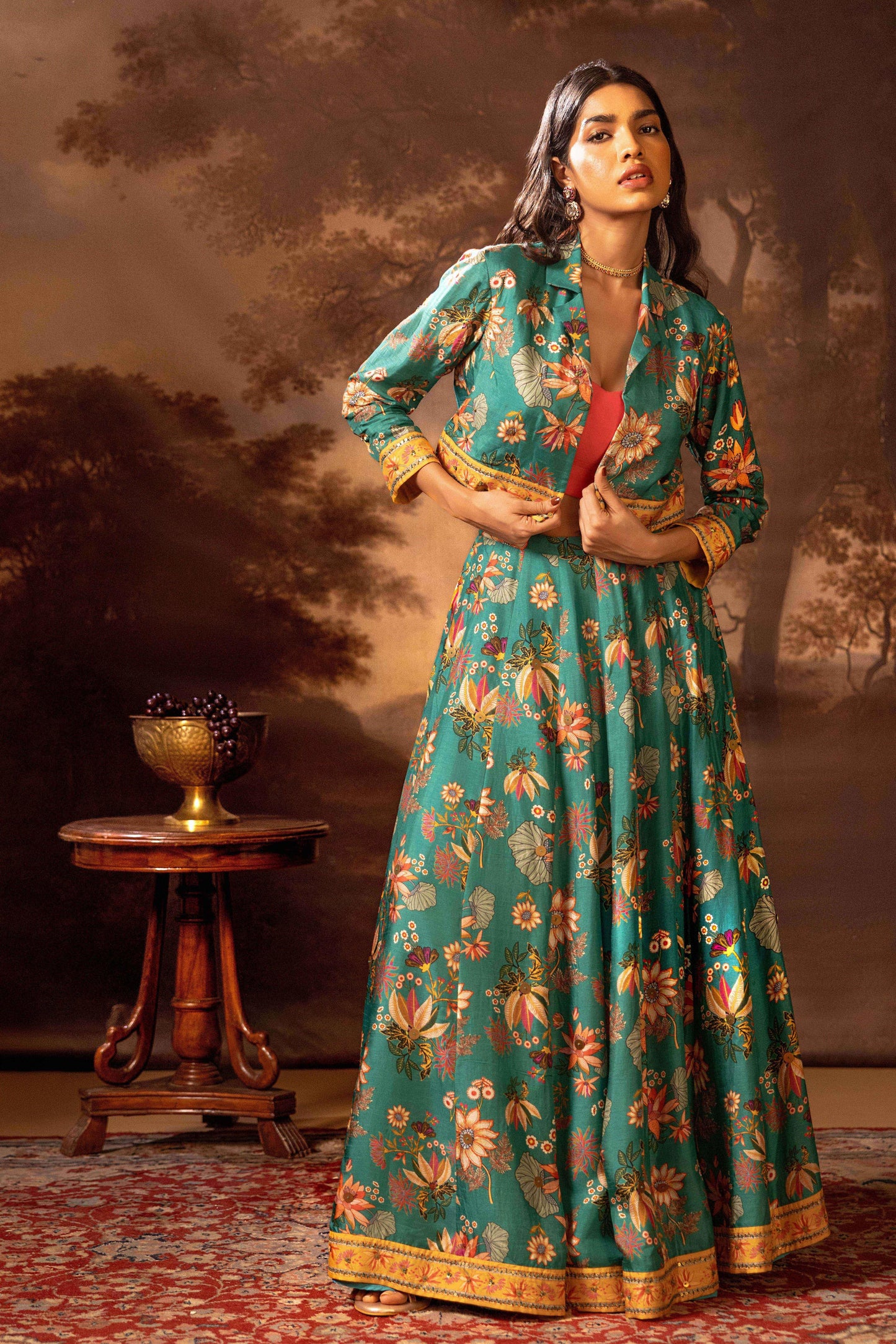 AARANI EMBROIDERED LEHENGA SET
