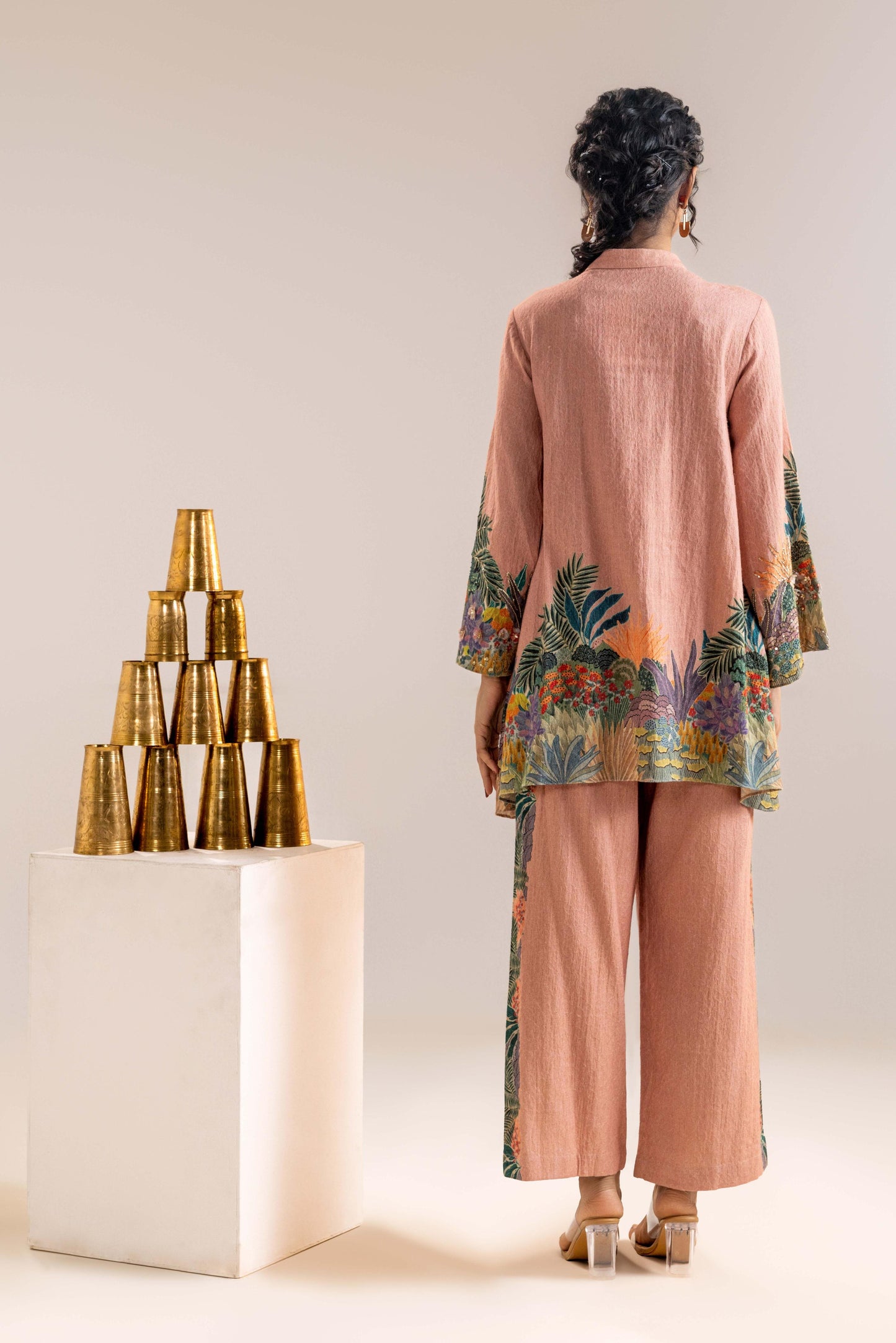 KAIRA EMBELLISHED KURTA SET