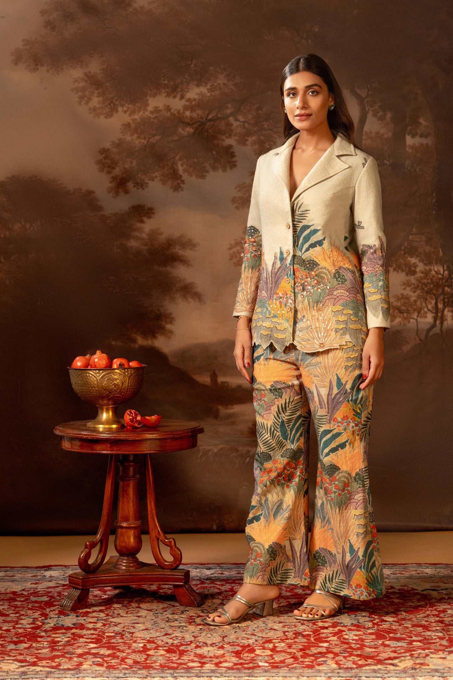 KAIRA EMBROIDERED BLAZER SET