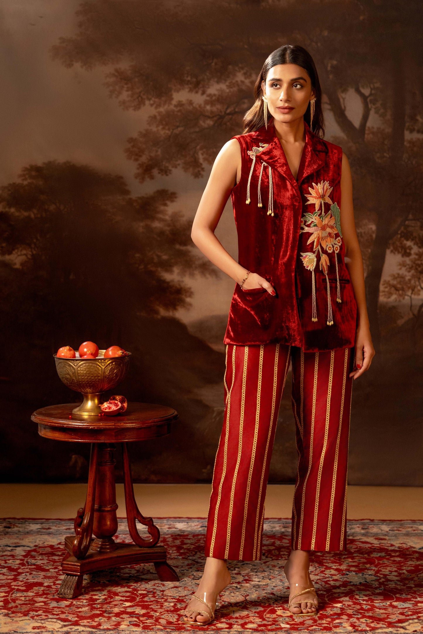AARANI EMBROIDERED BLAZER SET
