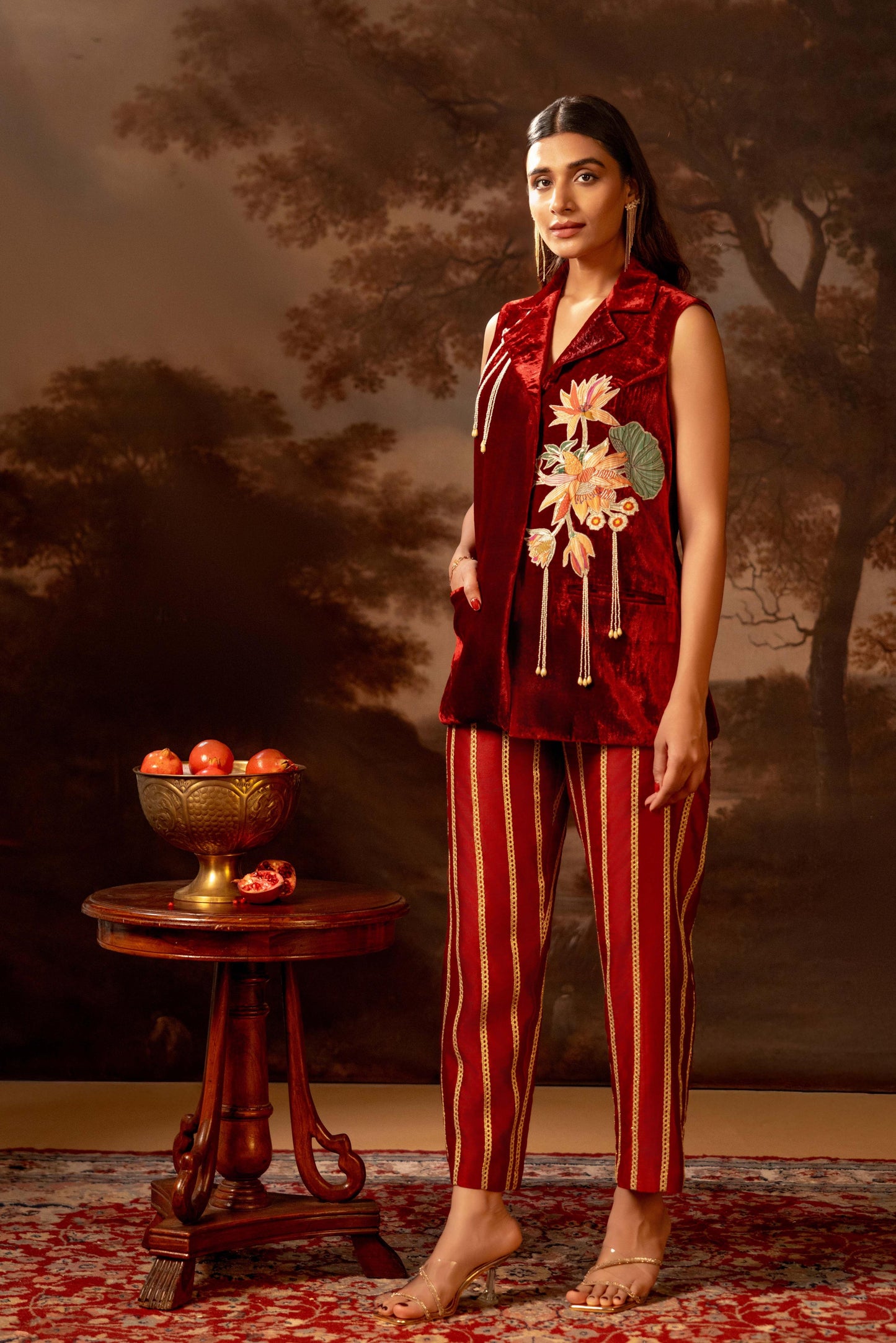 AARANI EMBROIDERED BLAZER SET