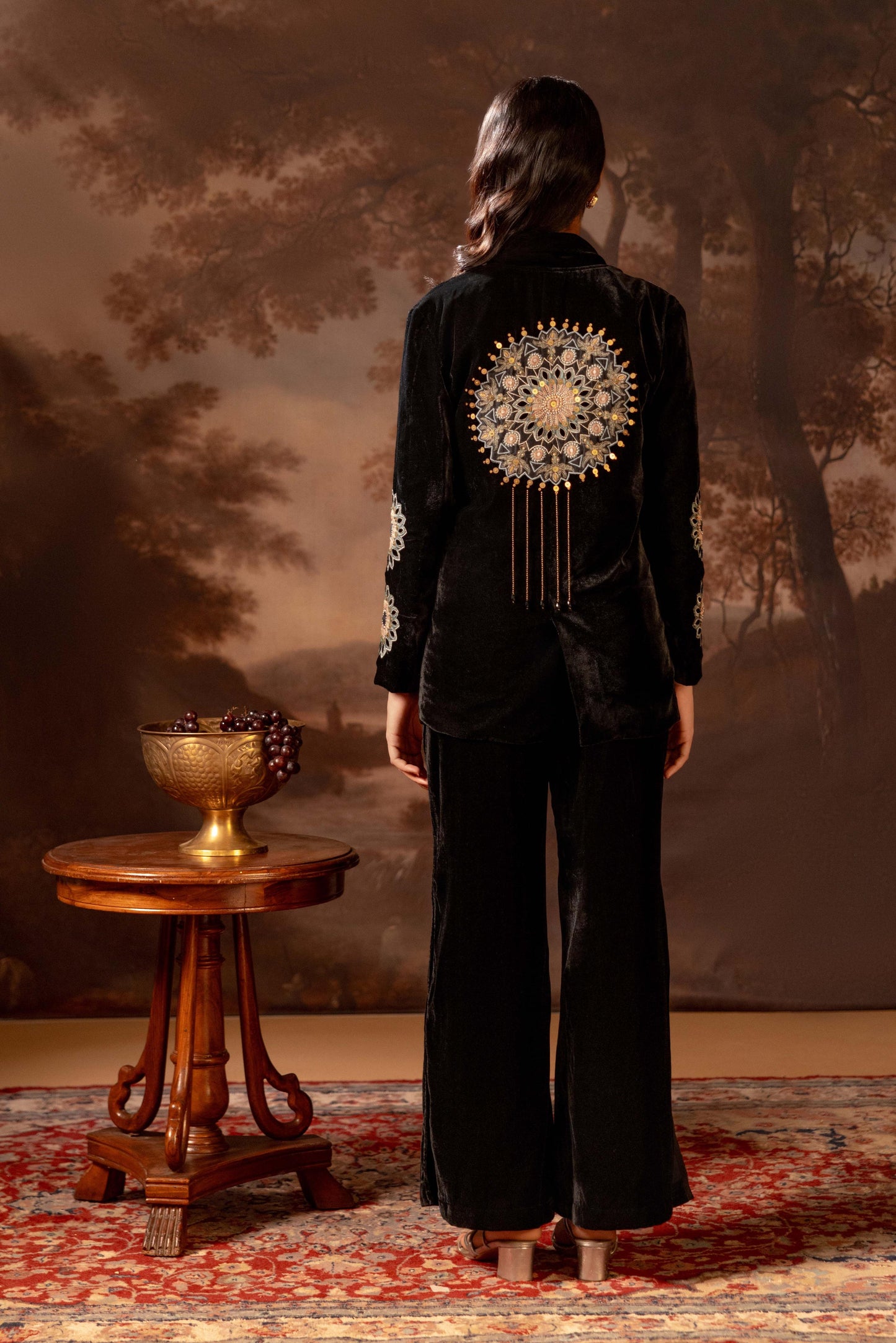 ERAYA EMBROIDERED BLAZER SET