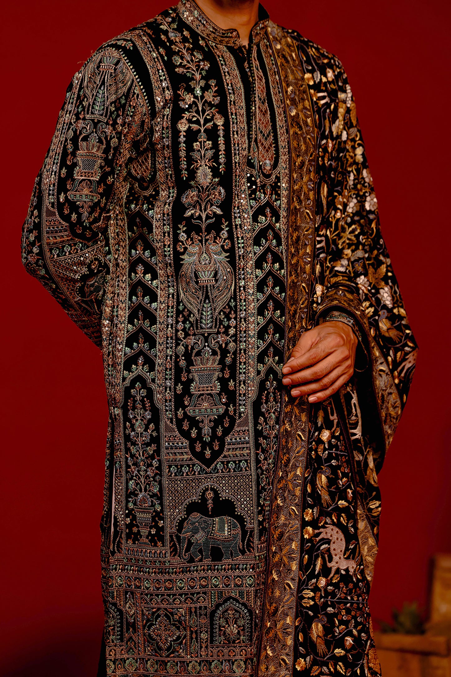 RUDRA BLACK KURTA SET