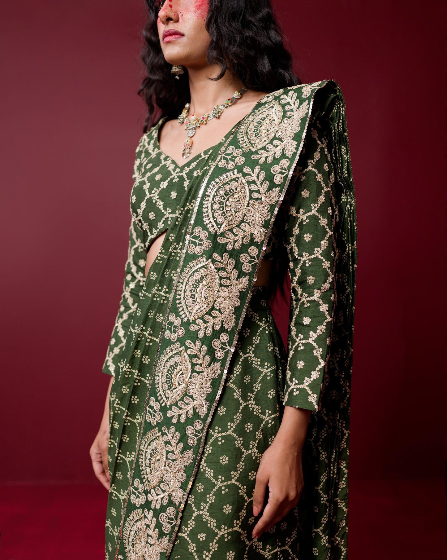 DEVESHI SAREE SET