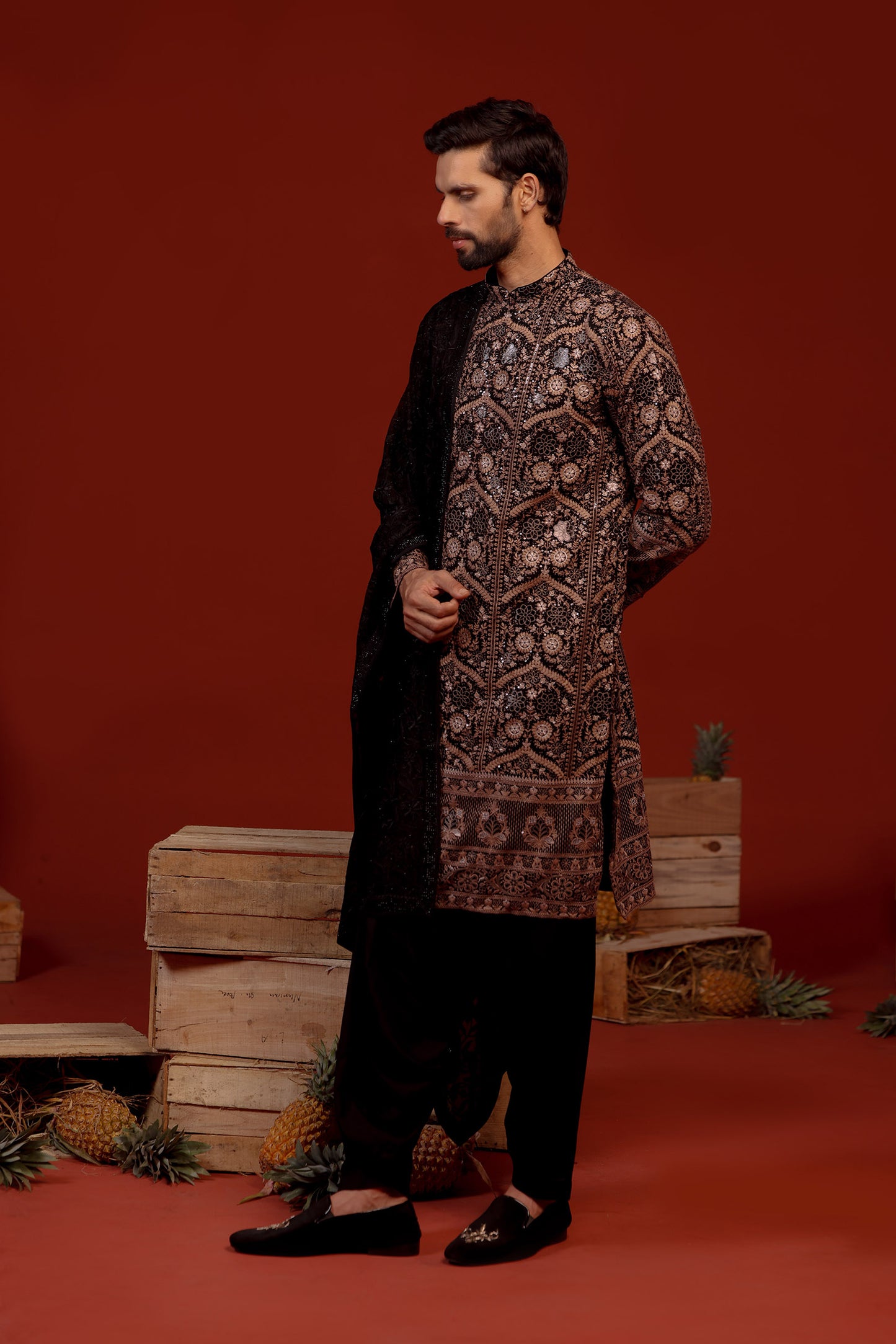 VIDHUR BLACK KURTA SET