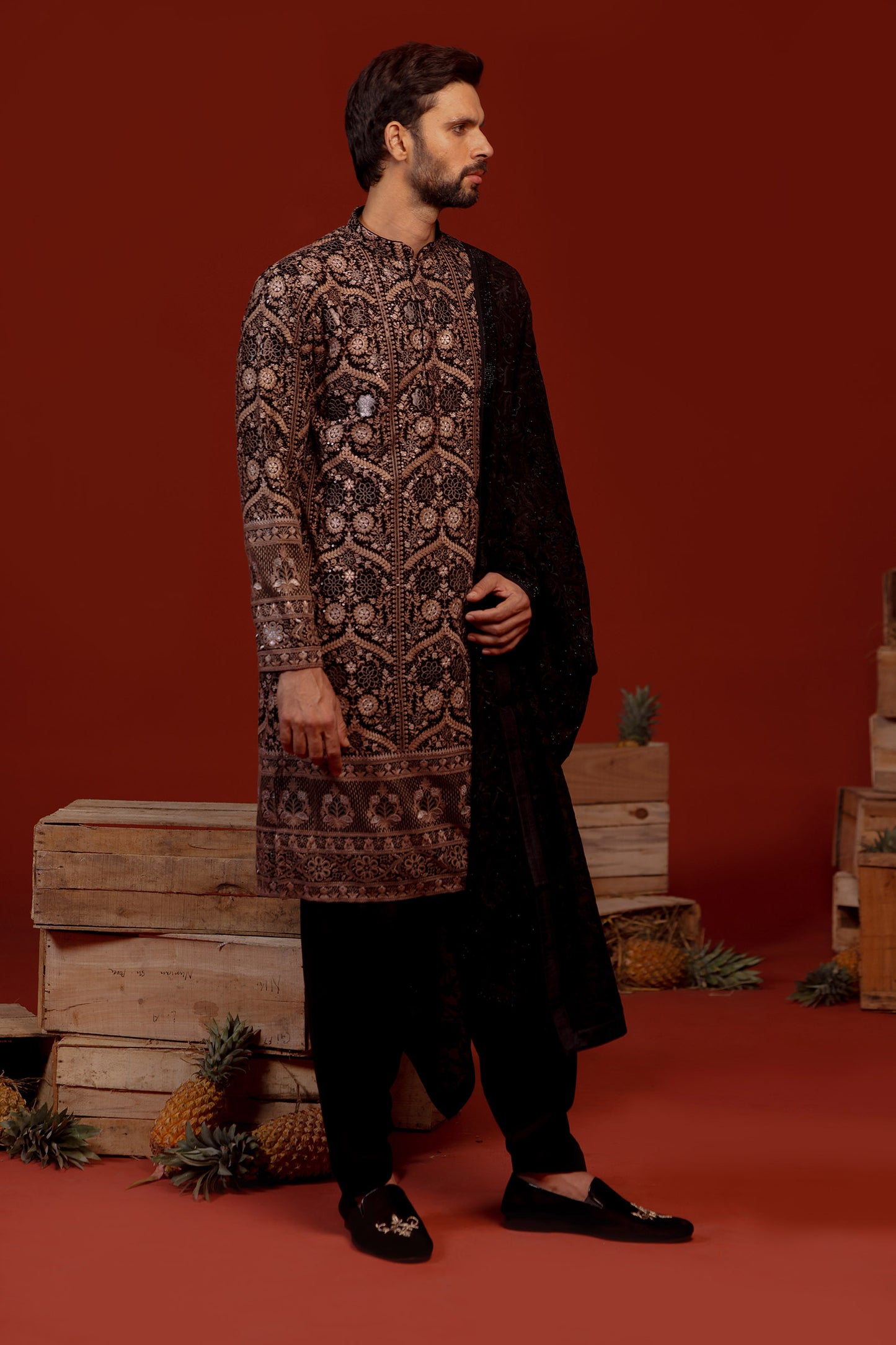 VIDHUR BLACK KURTA SET