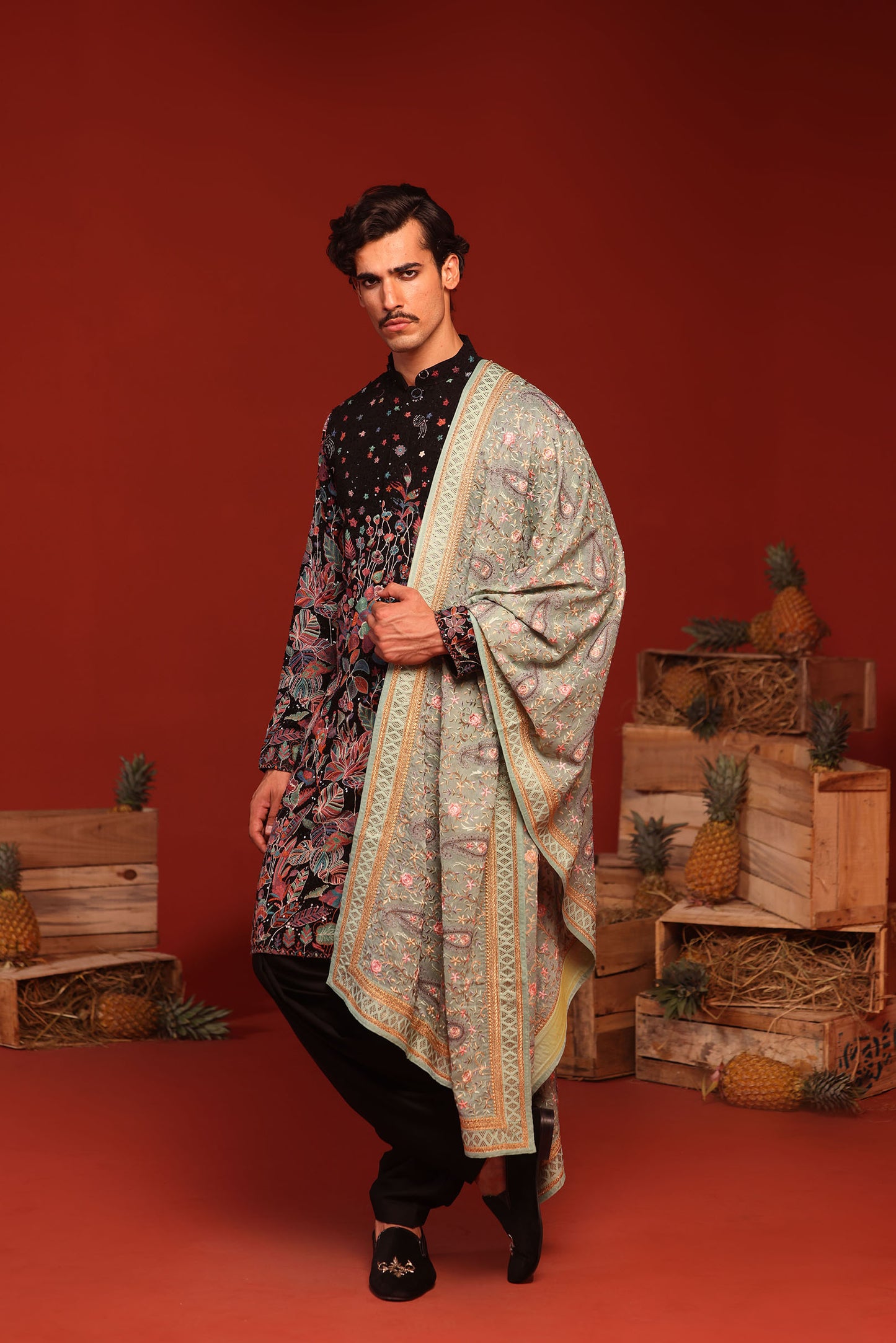 SHASHWAT BLACK KURTA SET