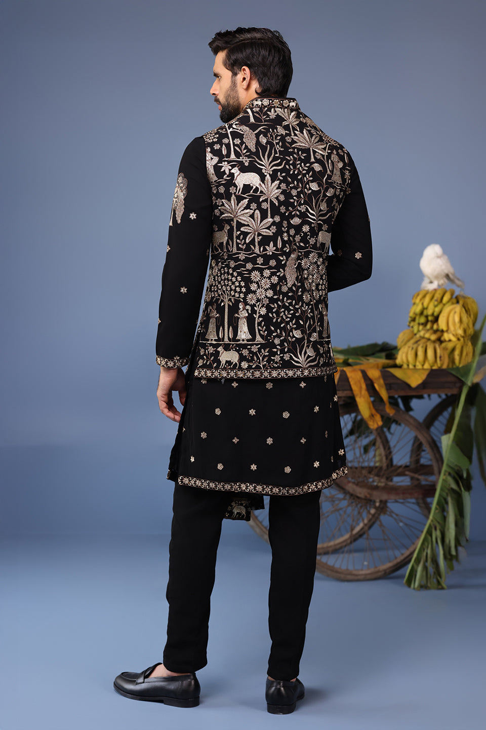 ZUBIR PICHWAI ZARI BLACK KURTA JACKET SET