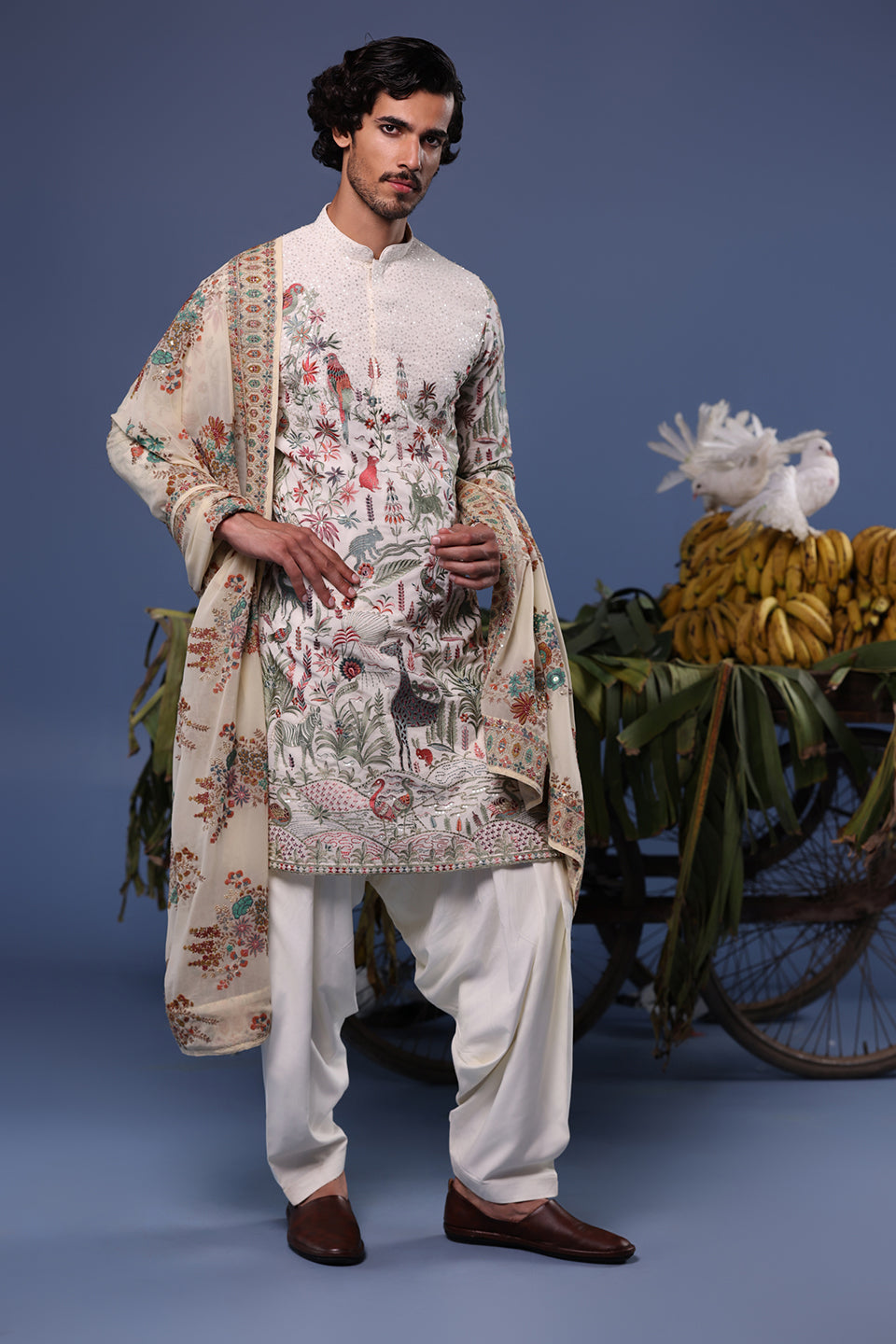 JIBRAN GIRAFFE IVORY KURTA SET