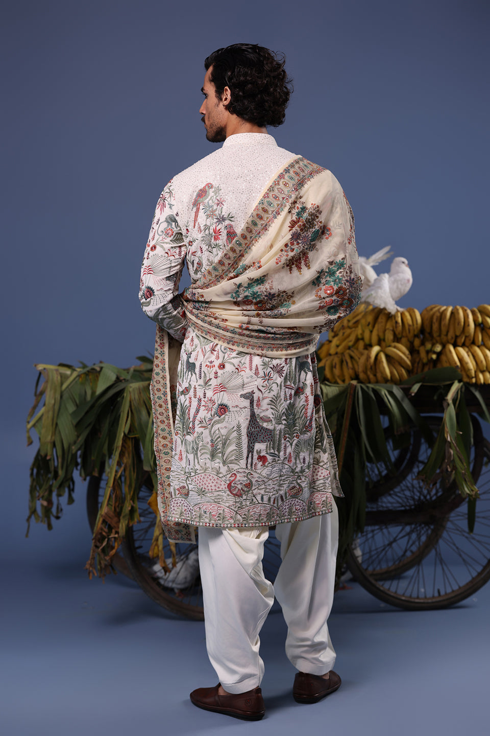 JIBRAN GIRAFFE IVORY KURTA SET