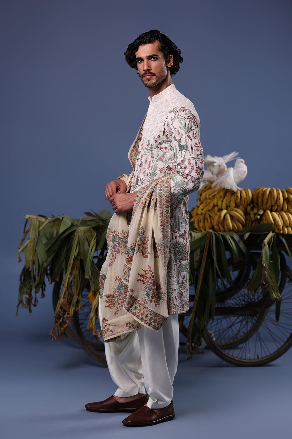 JIBRAN GIRAFFE IVORY KURTA SET