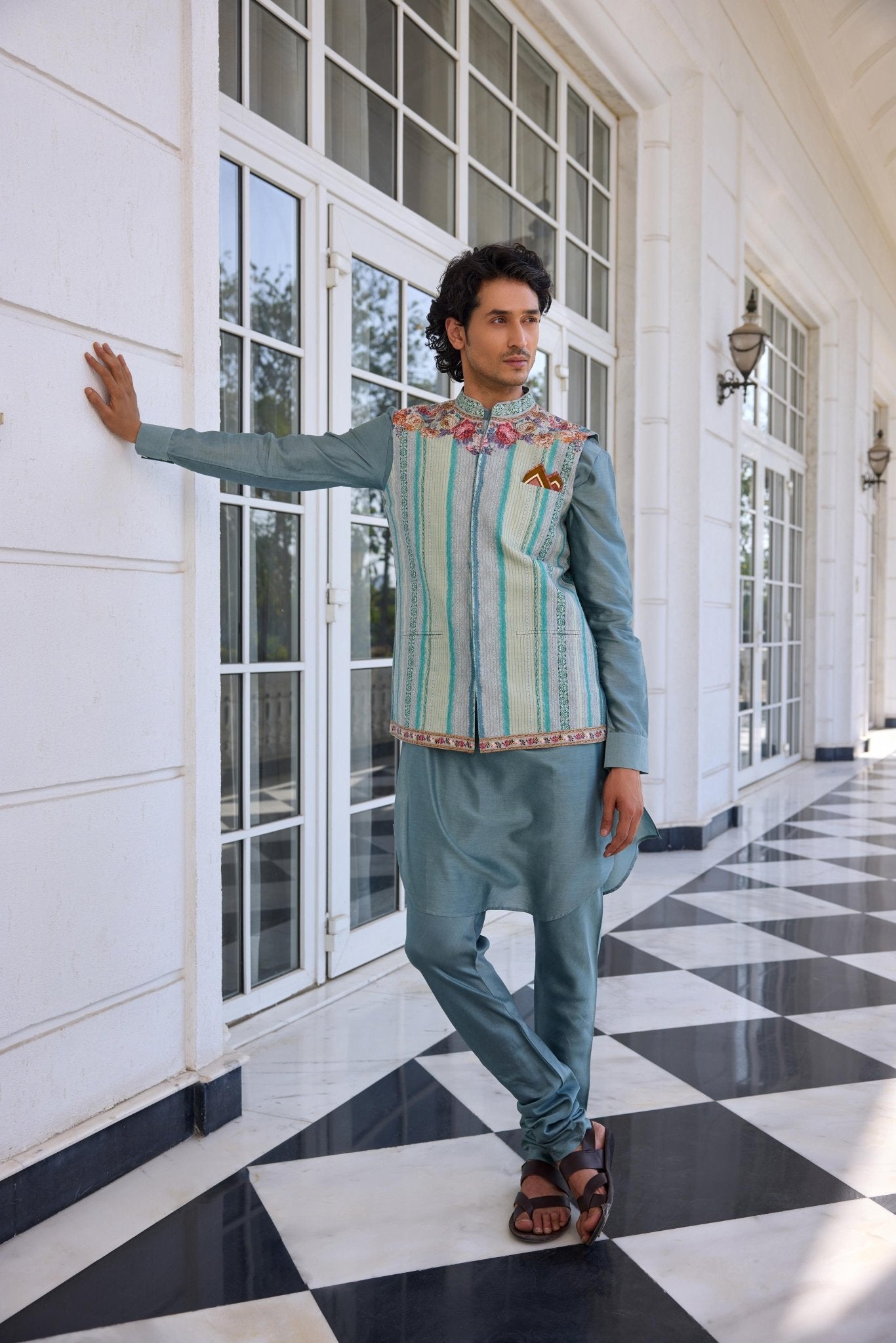 ARAV BANDI SET - White Maison de Couture