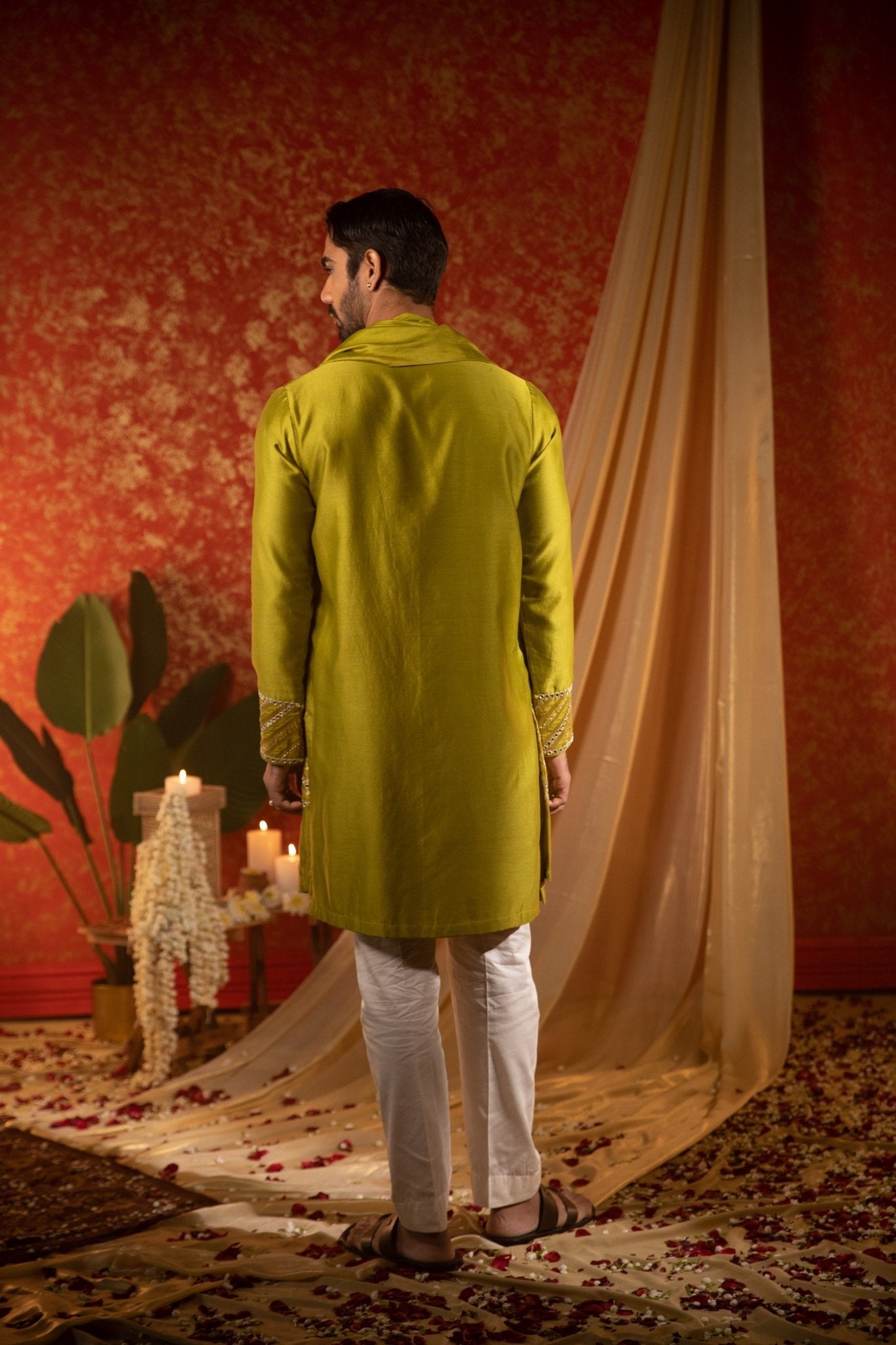 BANARASI PATCH WORK KURTA STOLE SET - White Maison de Couture