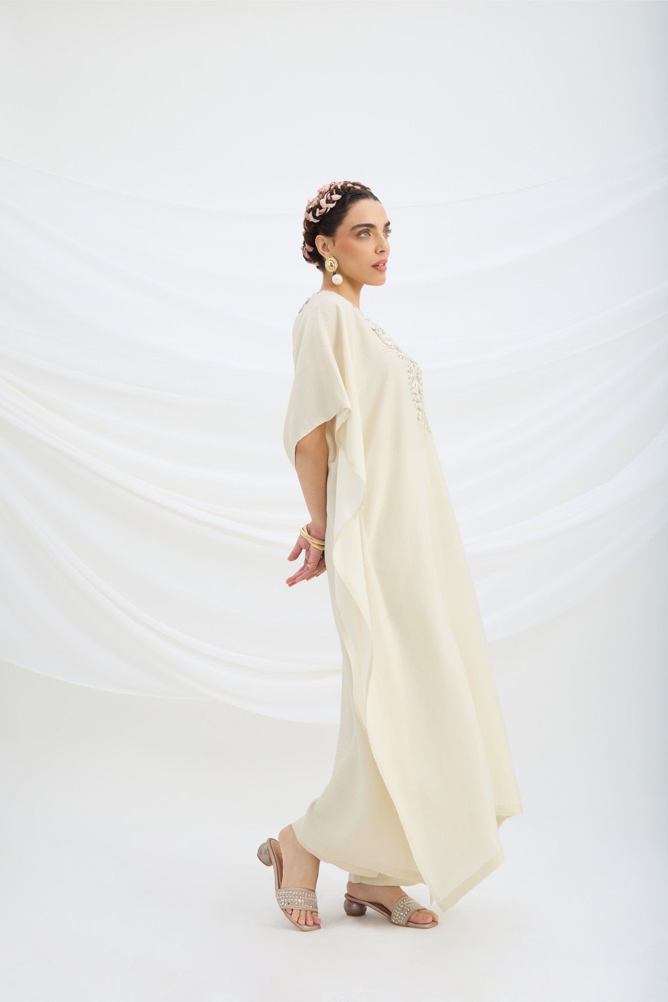 BEIGE EMBROIDERED KAFTAN WITH BOTTOM - White Maison de Couture