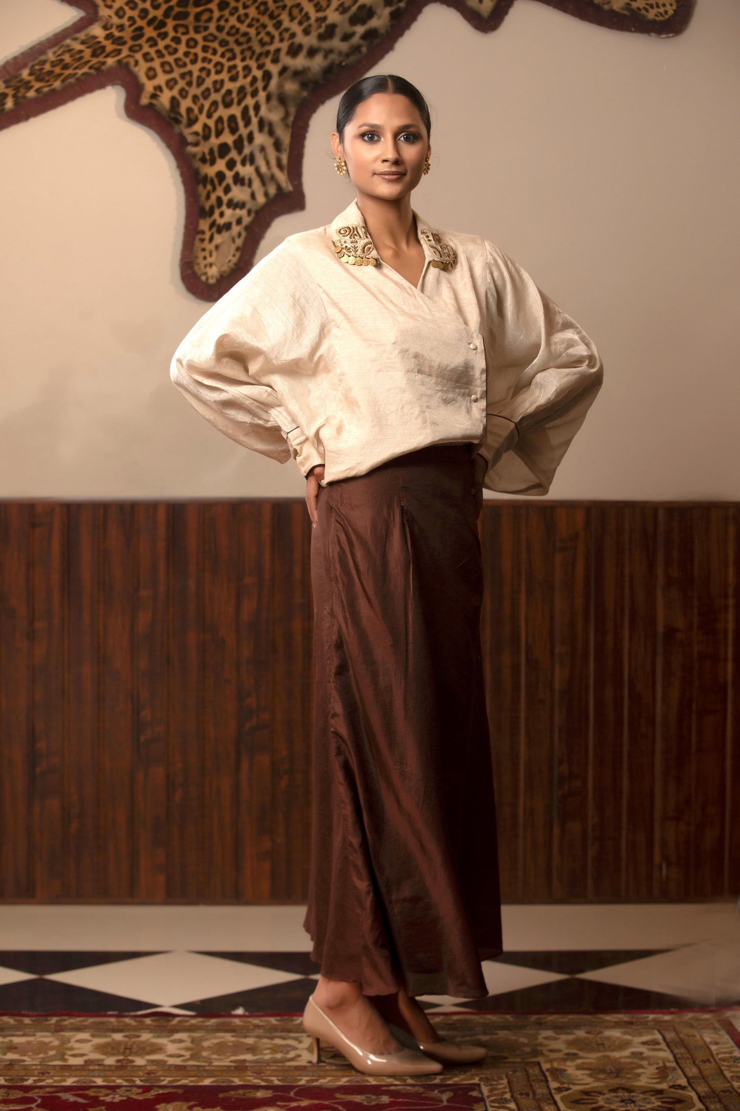 SILVER SKIRT SET