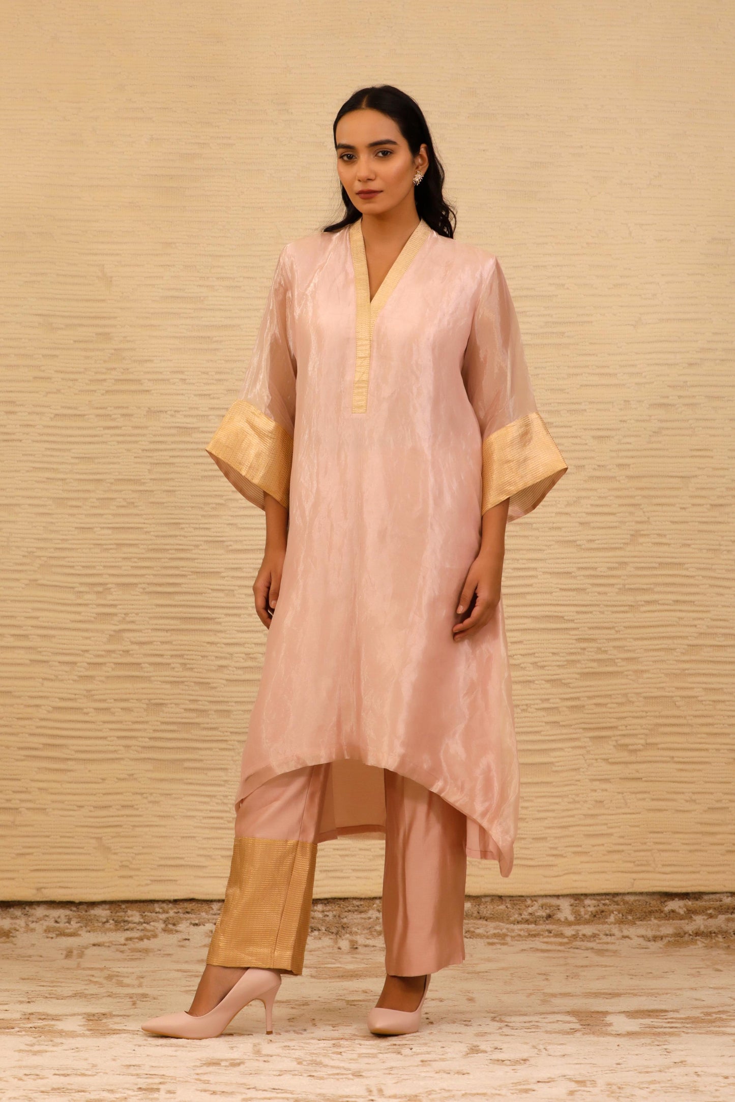 CHAMAK V-NECK KURTA WITH STRAIGHT TROUSERS